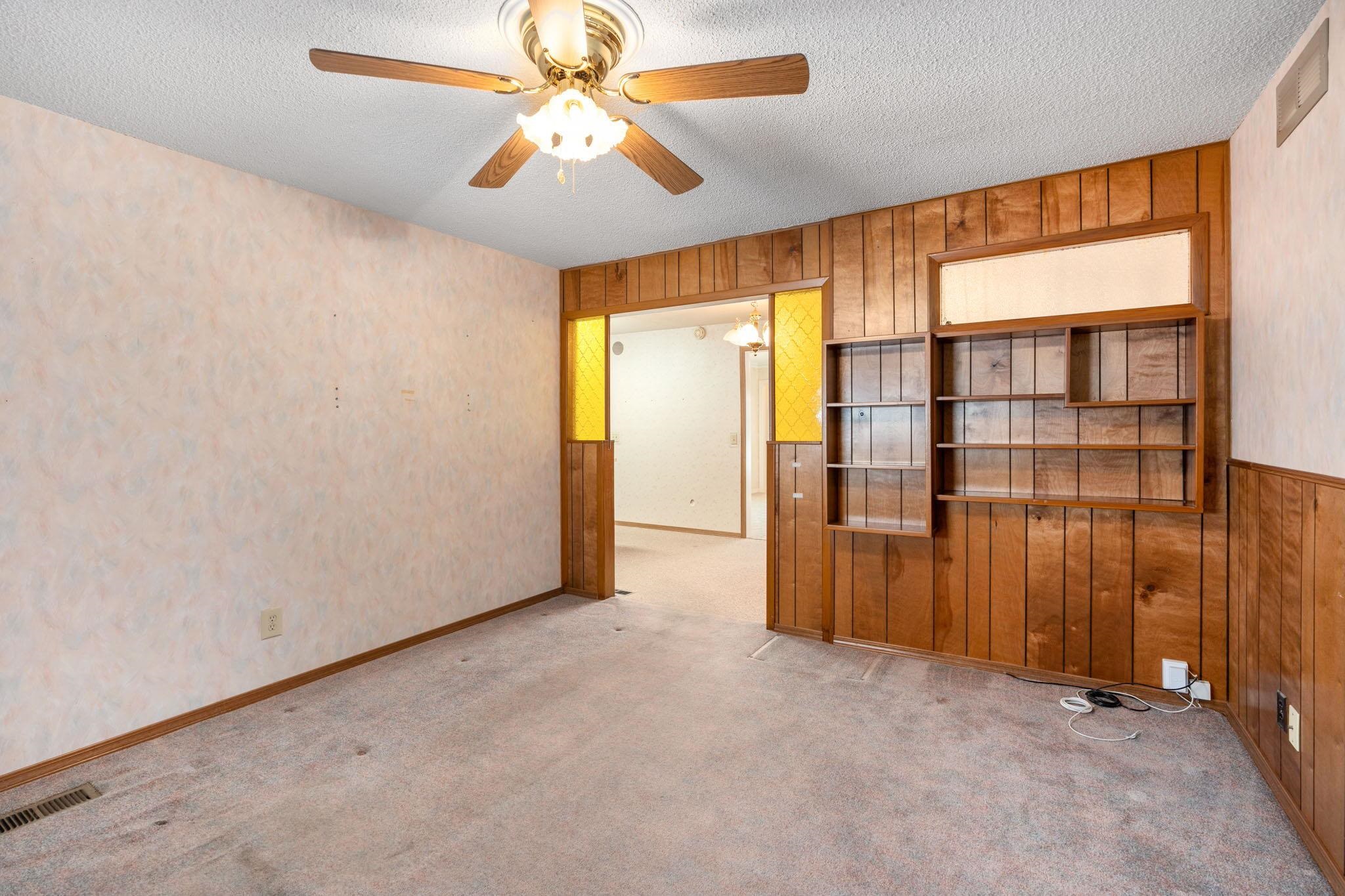 Wichita, Kansas 67216, United States, 3 Bedrooms Bedrooms, ,2 BathroomsBathrooms,Residential,Pending,67526