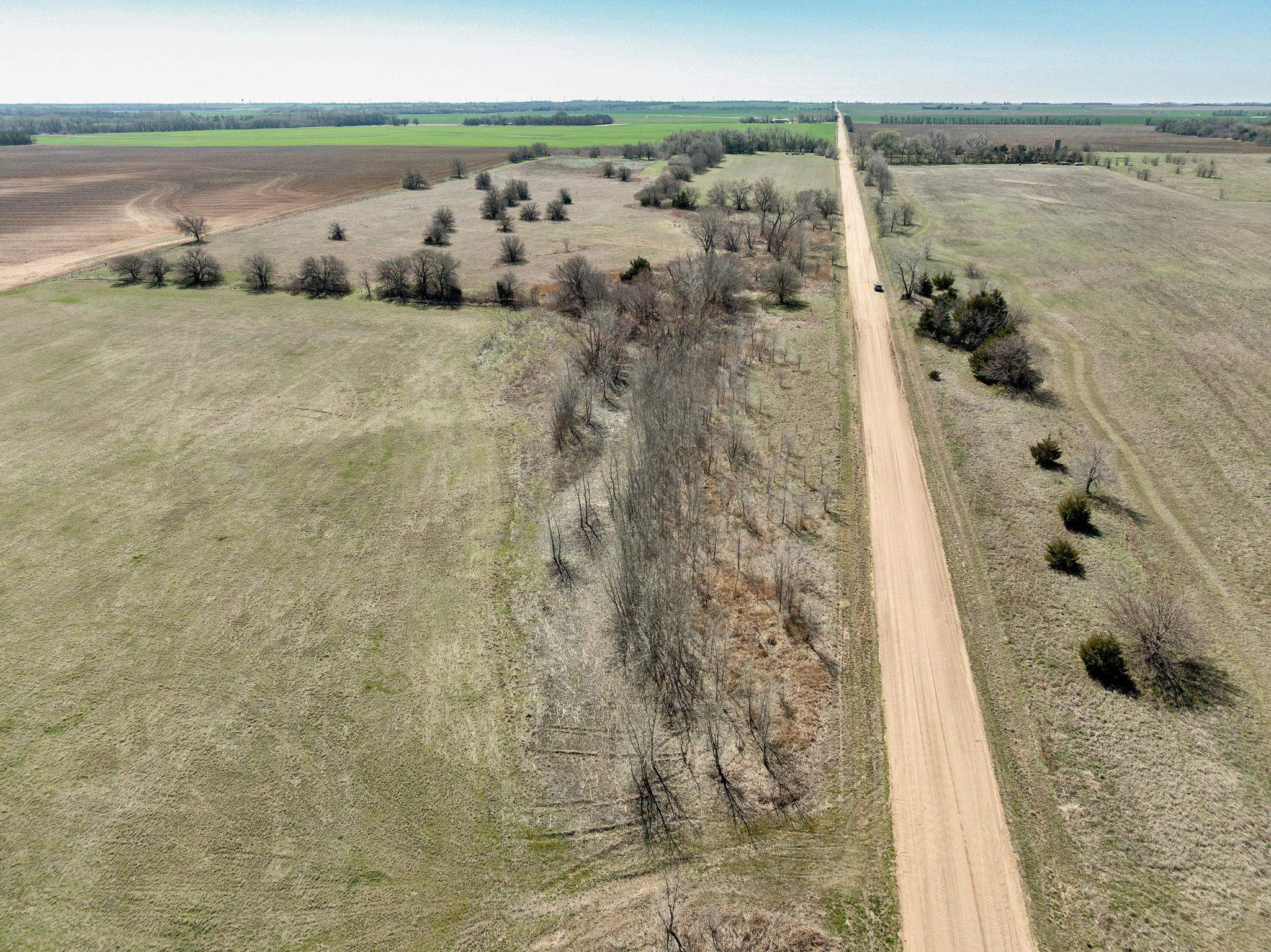 00000 N Blackstone Rd, Milton, Kansas image 9
