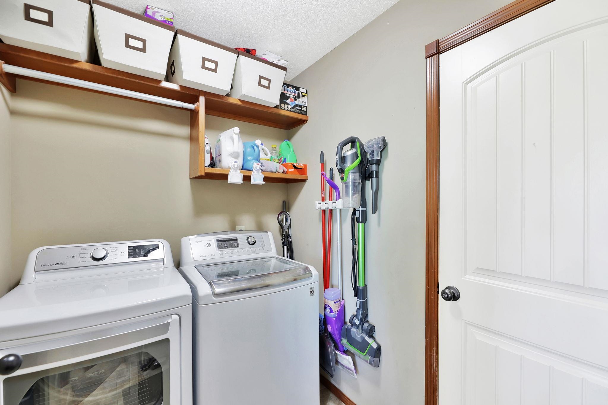 1131 N High Park Dr, Derby, Kansas image 14