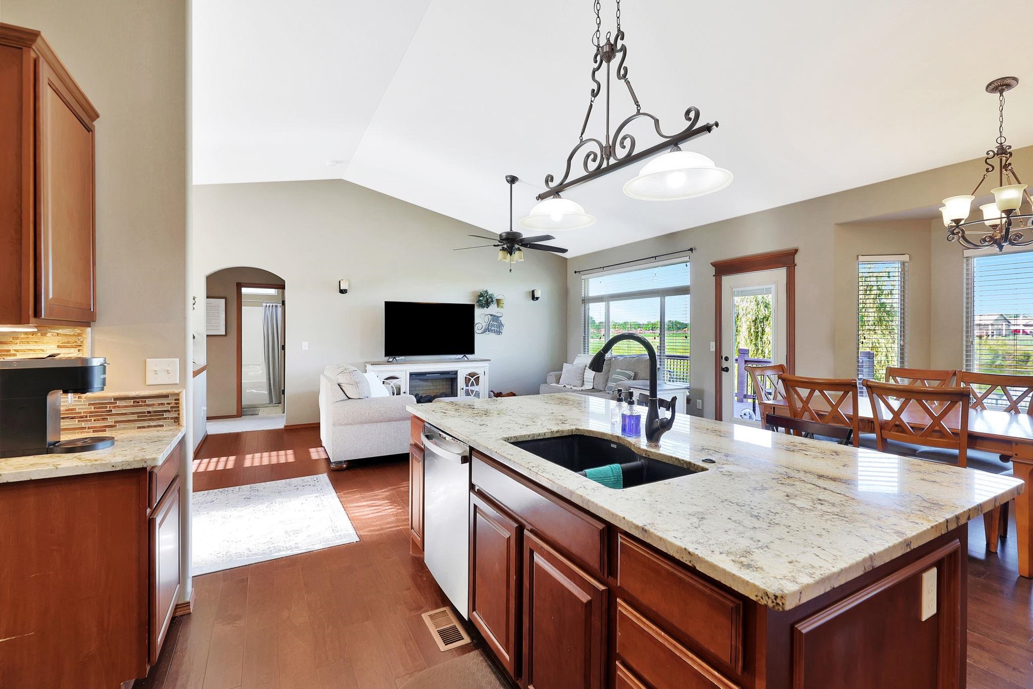 1131 N High Park Dr, Derby, Kansas image 13
