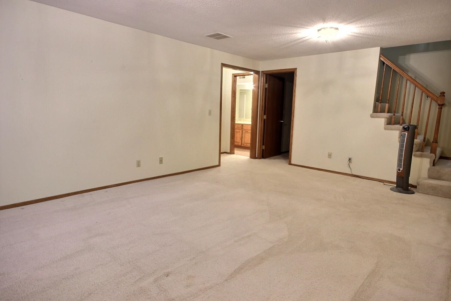 8712 E Parkmont Dr, Wichita, Kansas image 14