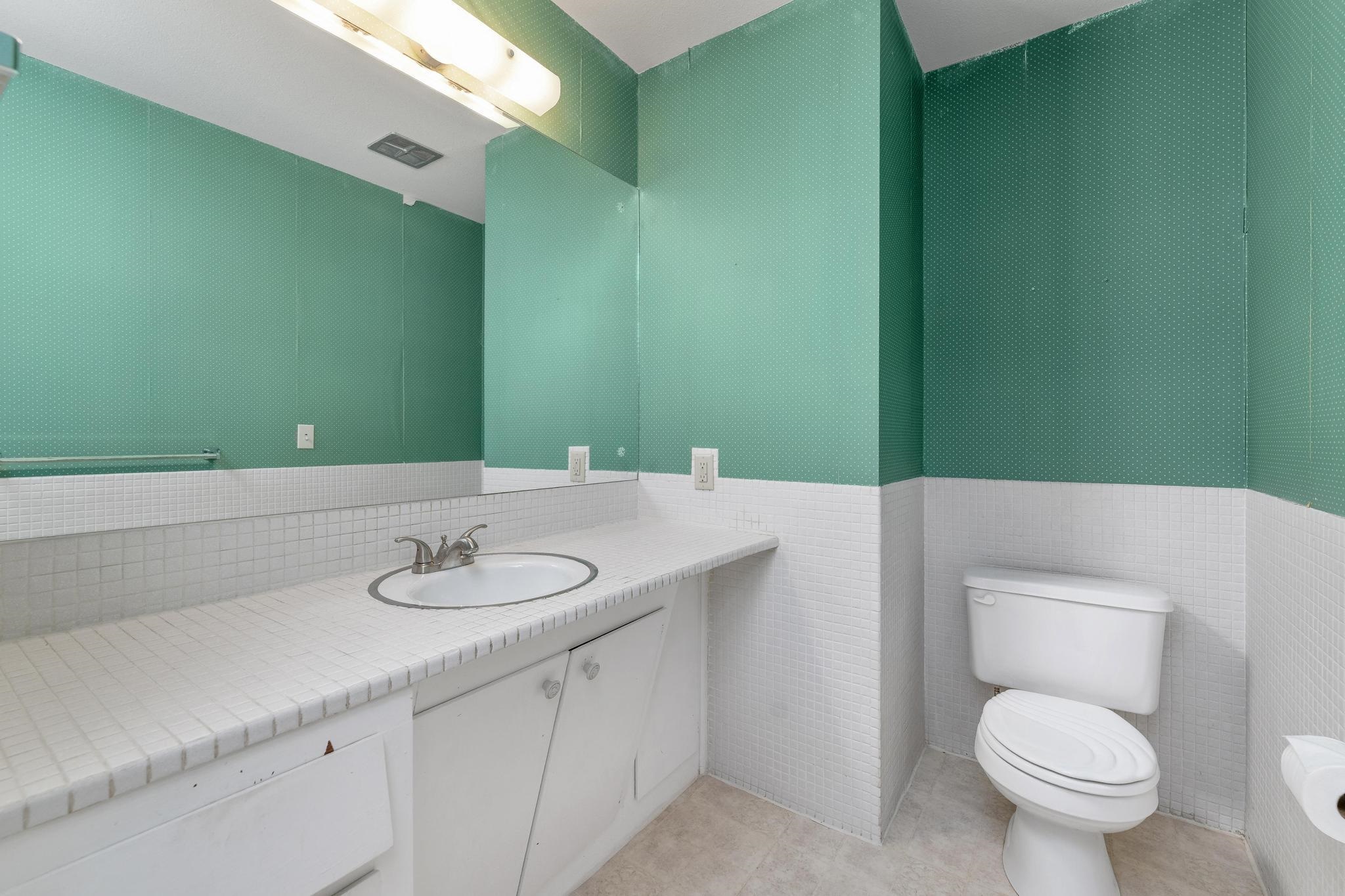 201 W Juniper St, Hillsboro, Virginia image 29