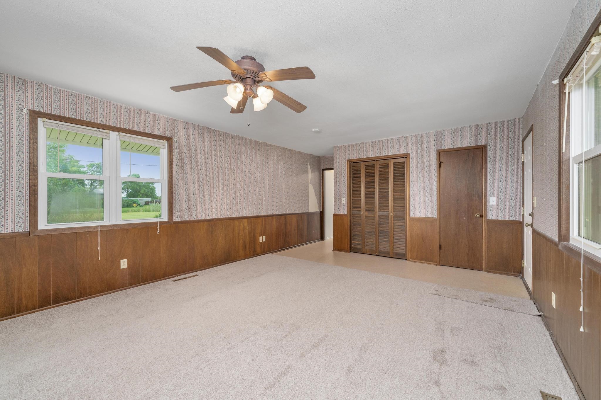201 W Juniper St, Hillsboro, Virginia image 23