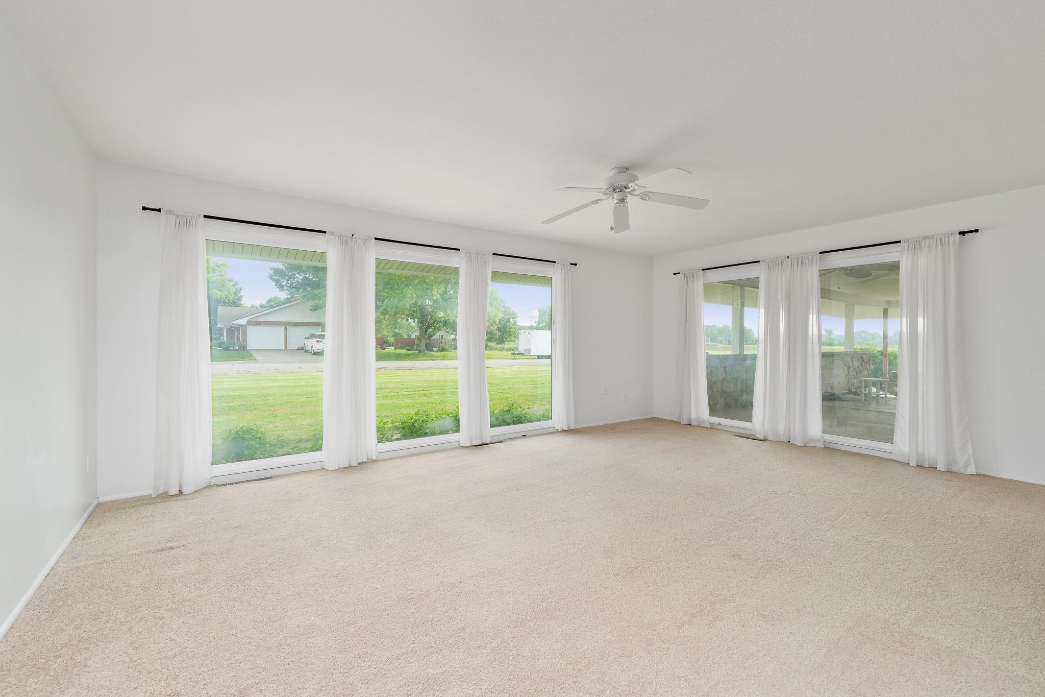 201 W Juniper St, Hillsboro, Virginia image 5