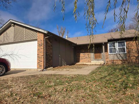 Homes For Sale - 11210 W Taylor St<br/> Sedgwick County, Wichita, KS 67212