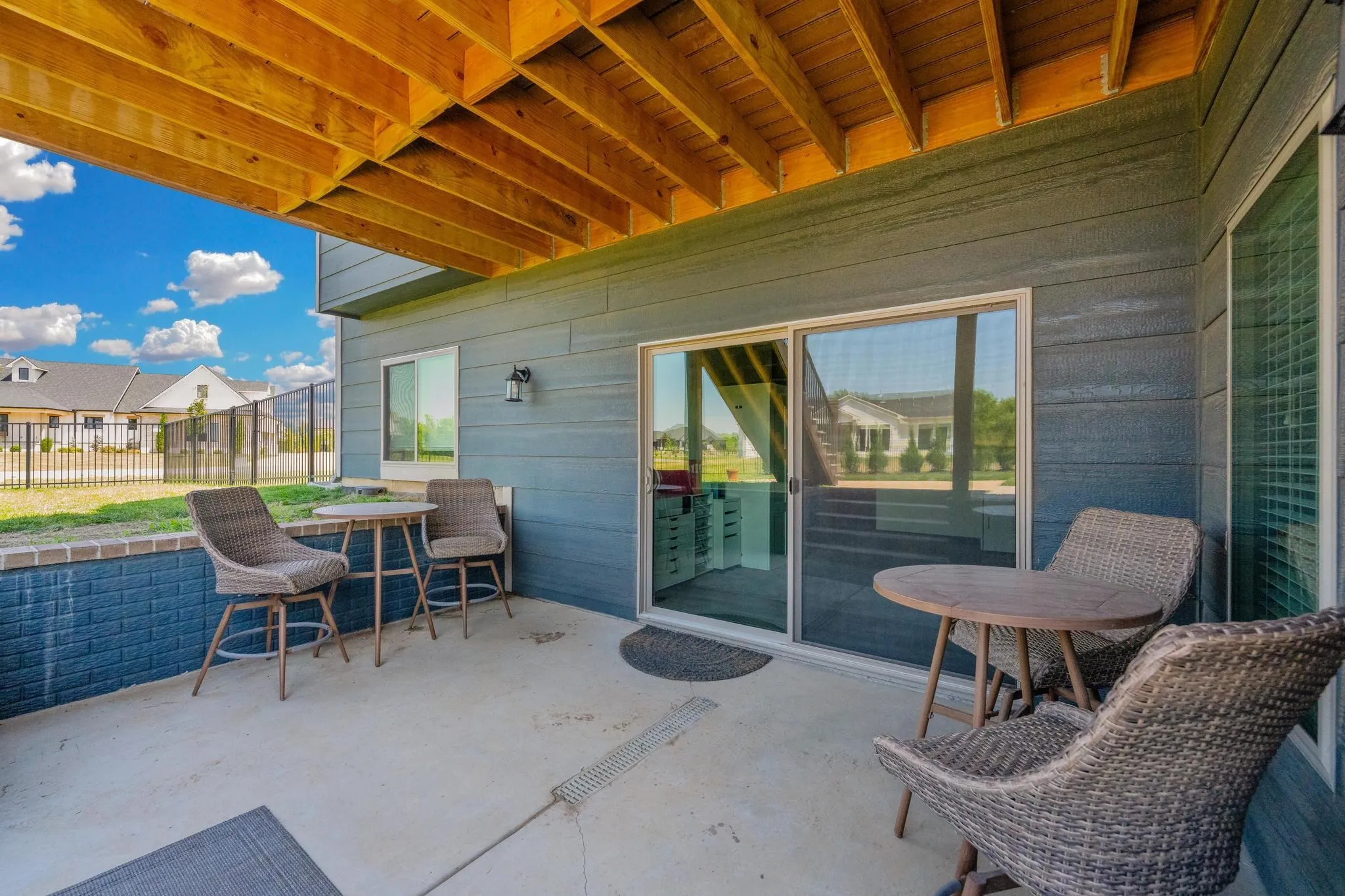 Derby, Kansas 67037, United States, 5 Bedrooms Bedrooms, ,3 BathroomsBathrooms,Residential,Pending,53773