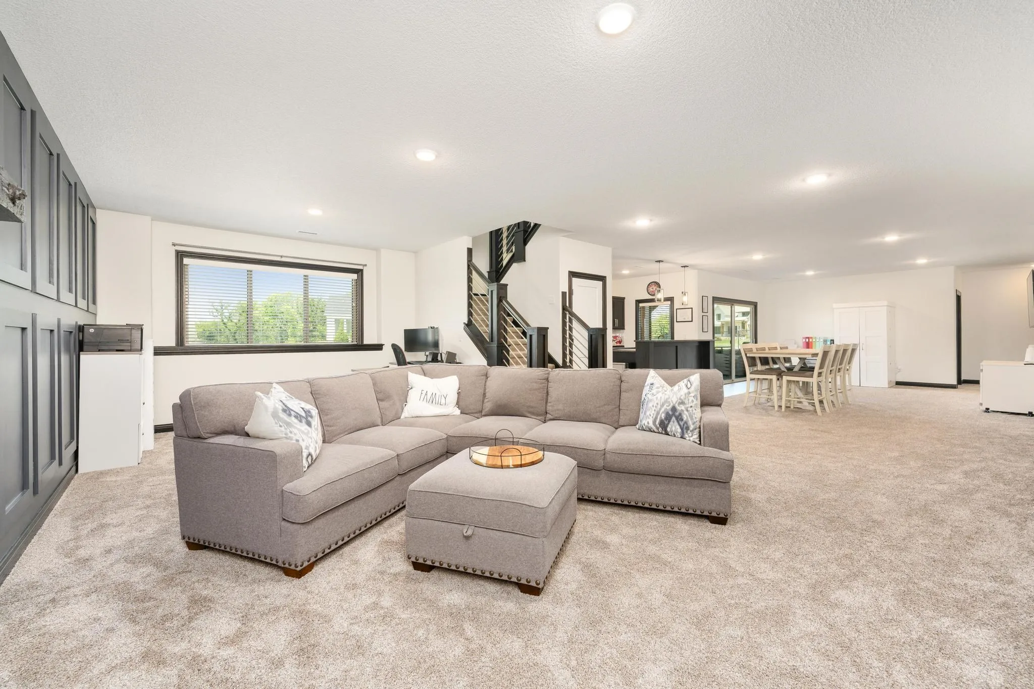 Derby, Kansas 67037, United States, 5 Bedrooms Bedrooms, ,3 BathroomsBathrooms,Residential,Pending,53773