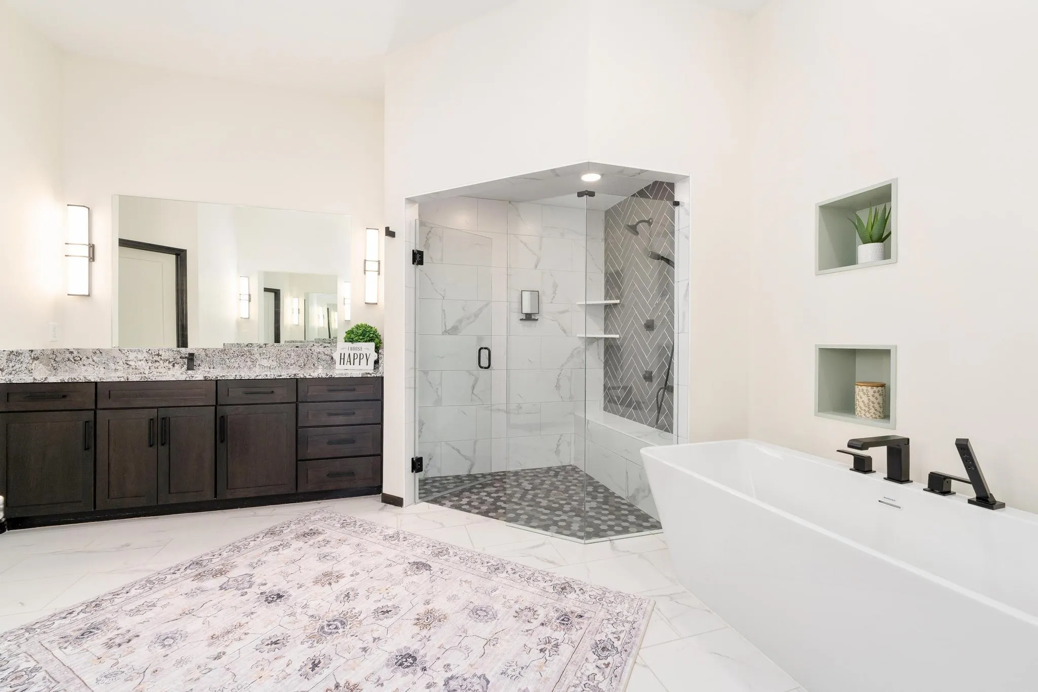 Derby, Kansas 67037, United States, 5 Bedrooms Bedrooms, ,3 BathroomsBathrooms,Residential,Pending,53773