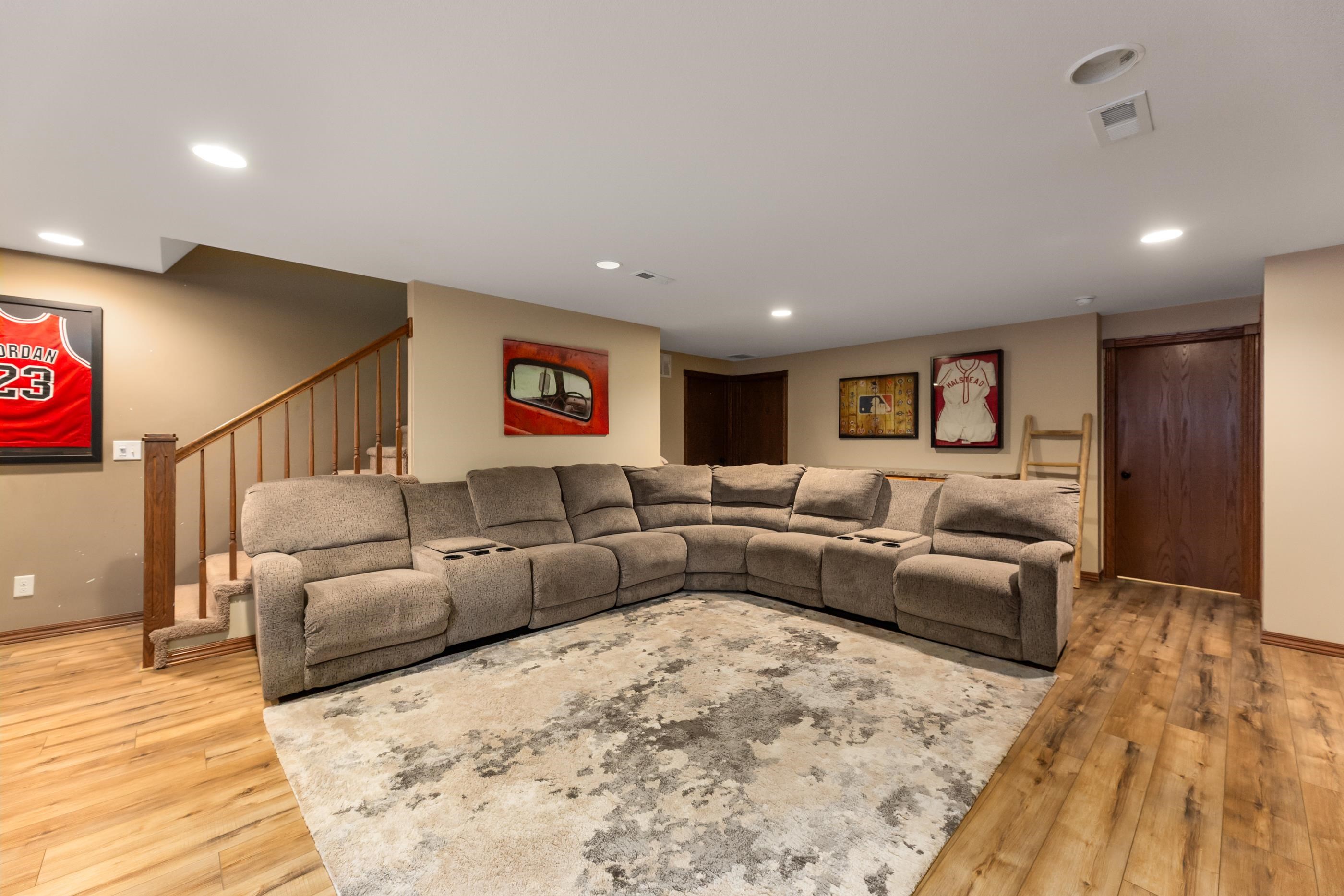 227 Mcnair St, Halstead, Kansas image 23