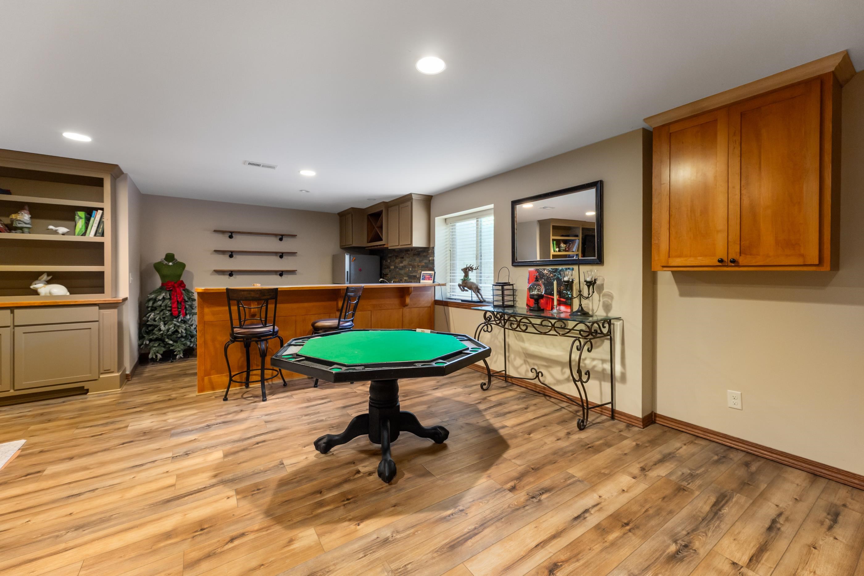227 Mcnair St, Halstead, Kansas image 21