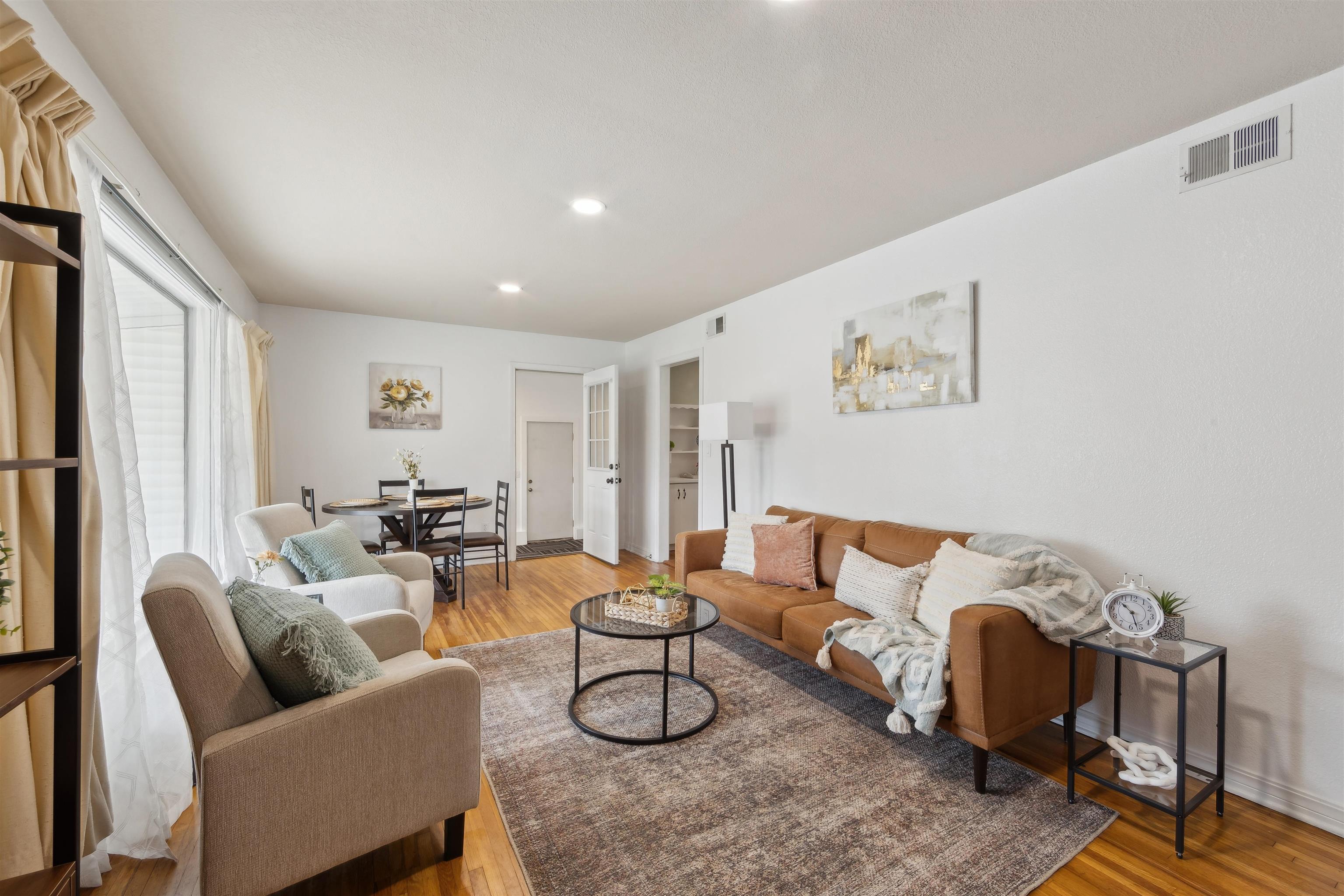 3020 S Vine St, Wichita, Kansas image 5