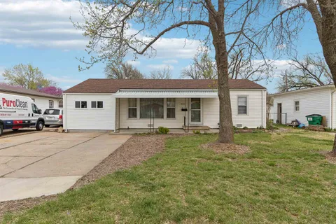 3020 S Vine St, Wichita, KS 67217 - MLS#: 653120