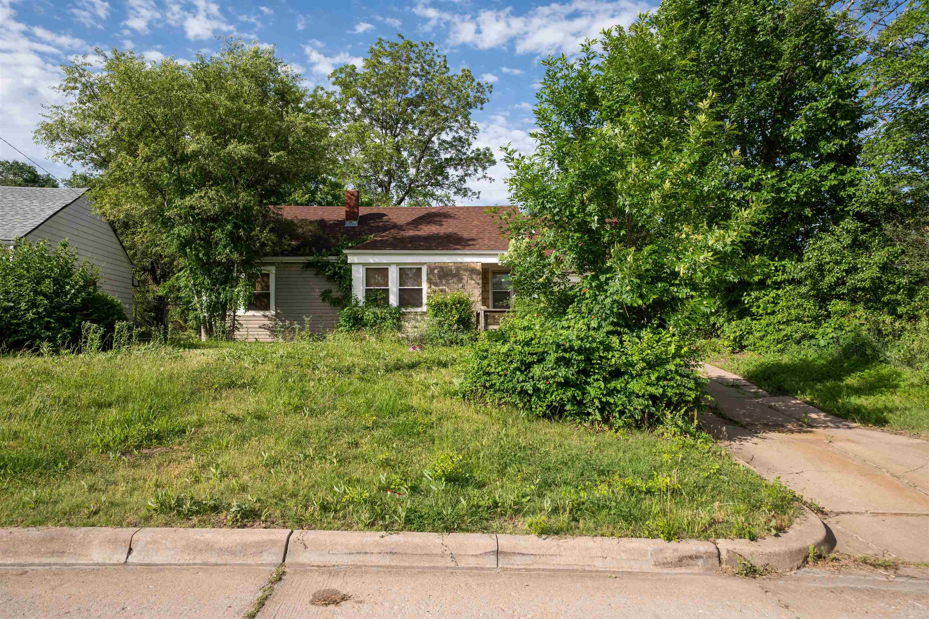 3021 E Carmen St, Wichita, Kansas image 2