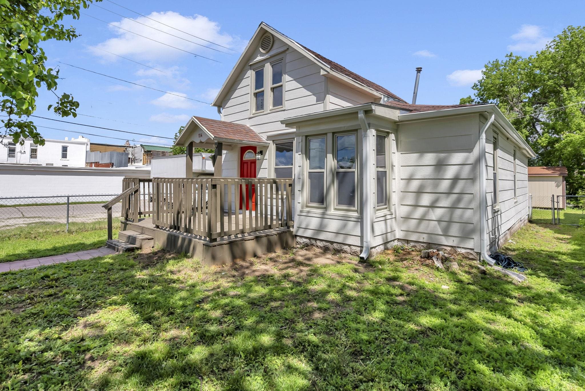 114 E 2nd St, Newton, Kansas image 32