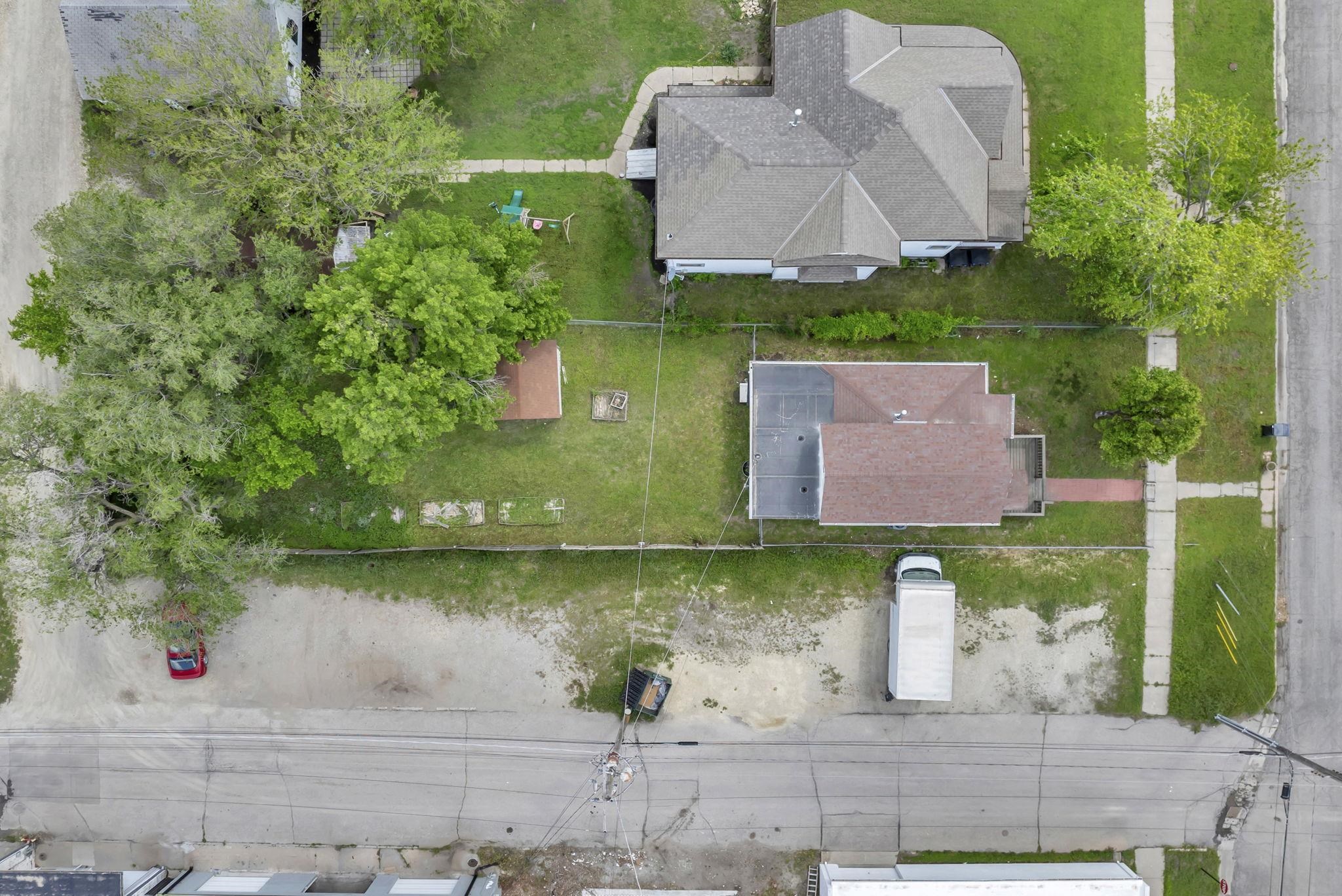 114 E 2nd St, Newton, Kansas image 26