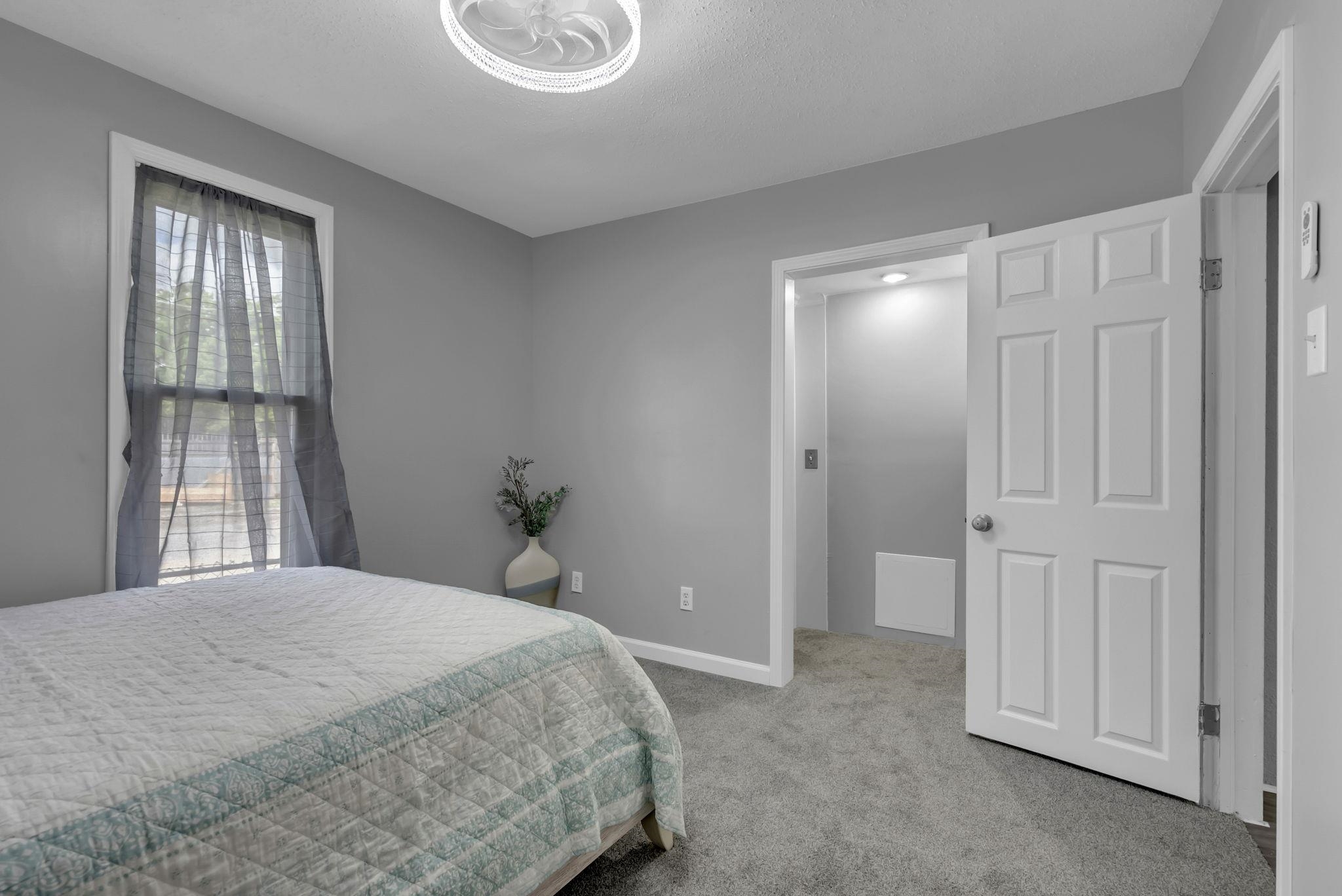 114 E 2nd St, Newton, Kansas image 17