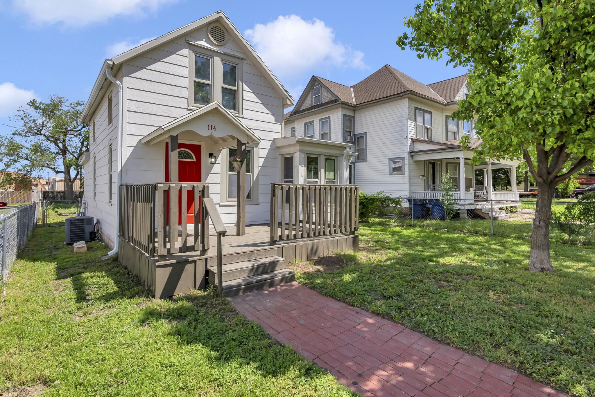114 E 2nd St, Newton, Kansas image 3