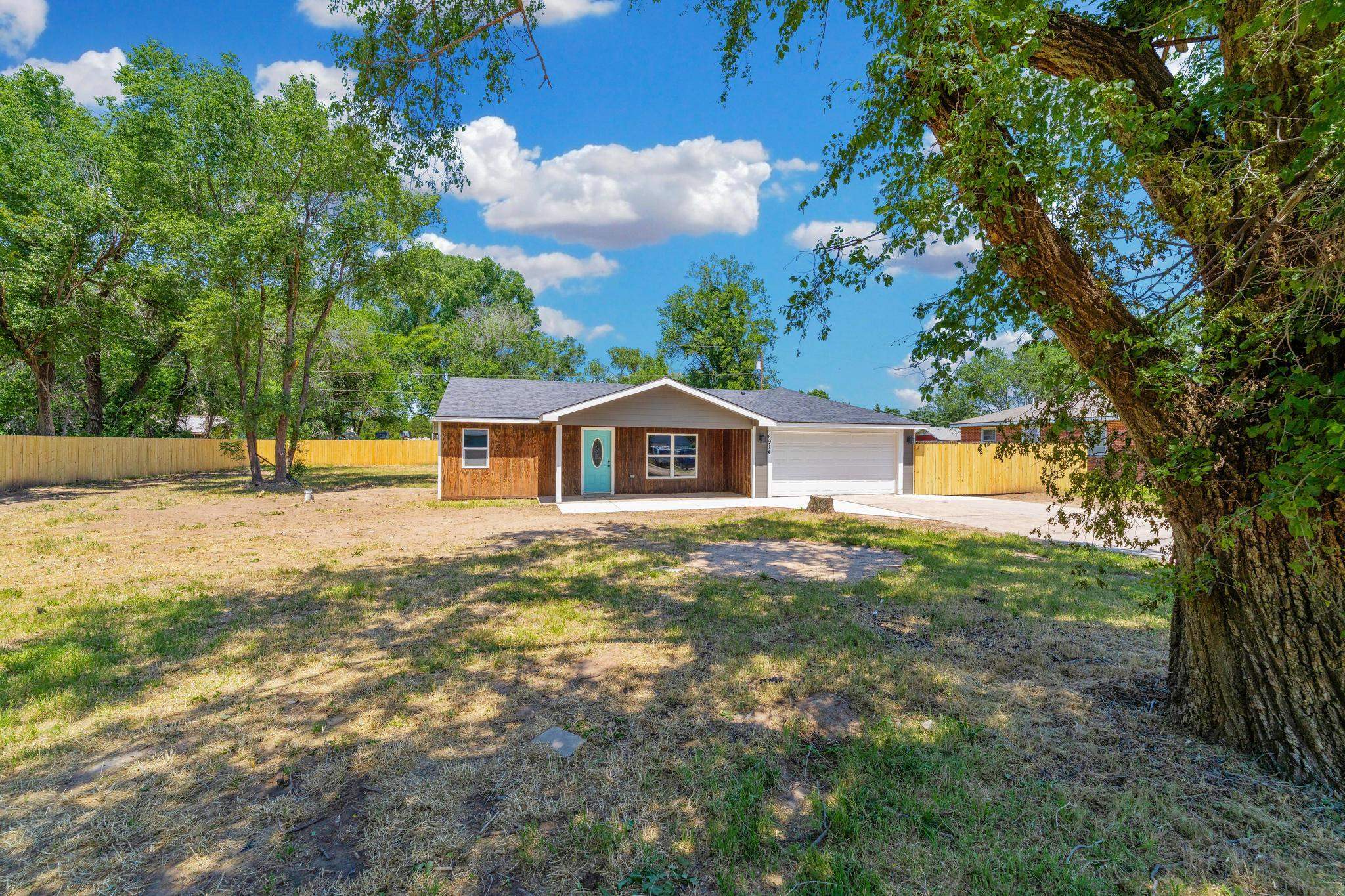 6914 W Ocieo St, Wichita, Kansas image 1