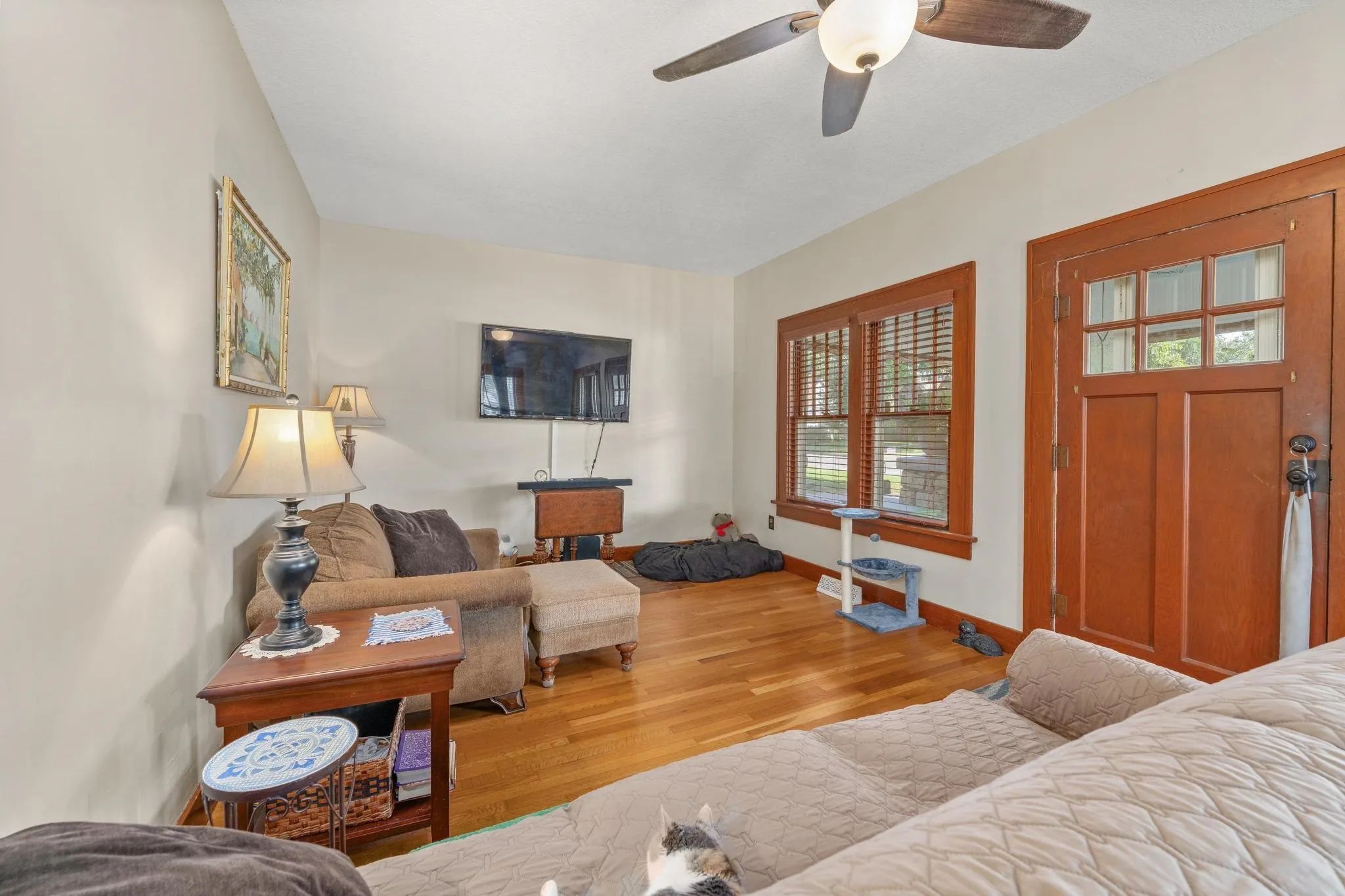 Wellington, Kansas 67152, United States, 3 Bedrooms Bedrooms, ,2 BathroomsBathrooms,Residential,Pending,222584