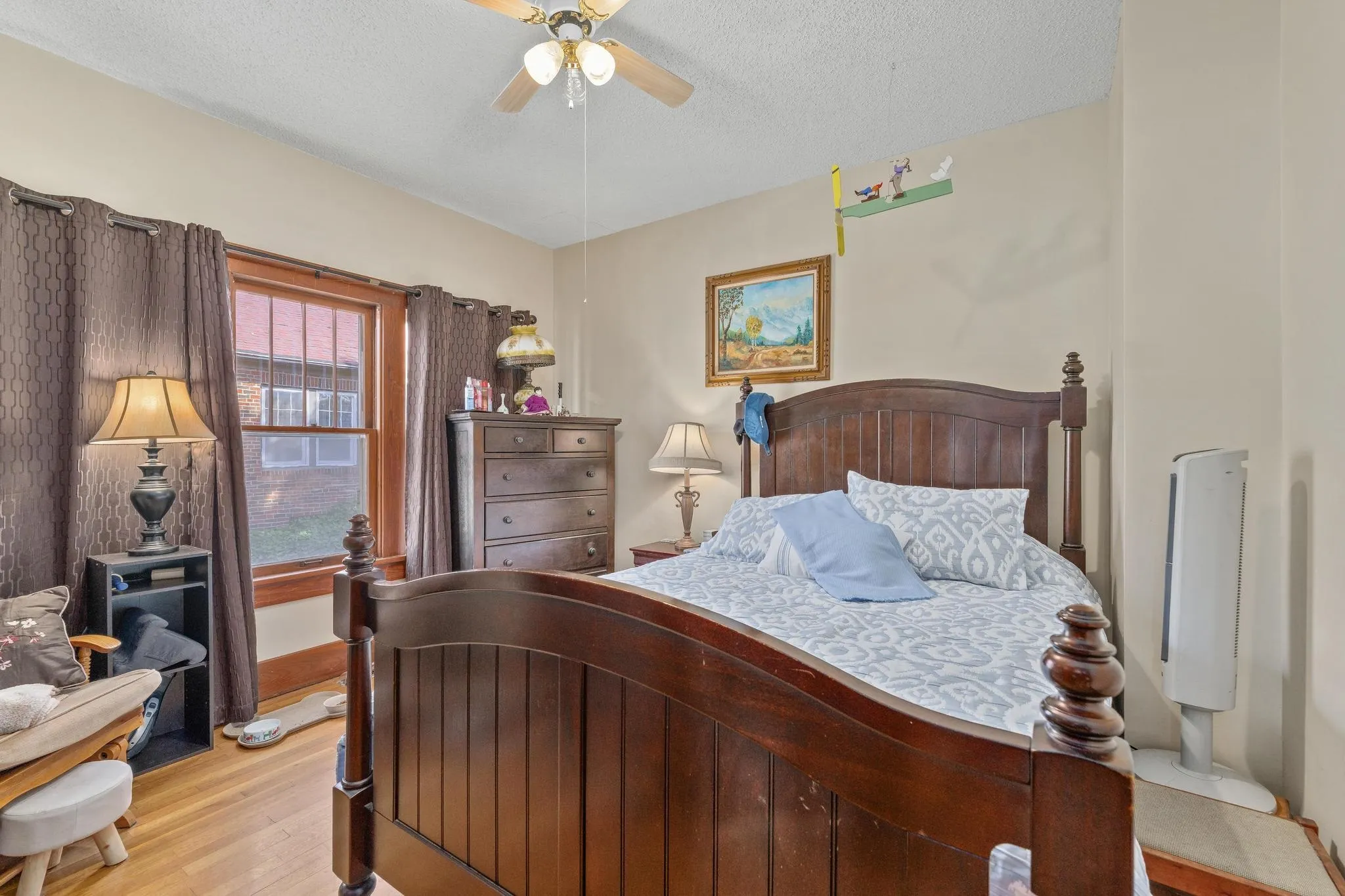 Wellington, Kansas 67152, United States, 3 Bedrooms Bedrooms, ,2 BathroomsBathrooms,Residential,Pending,222584