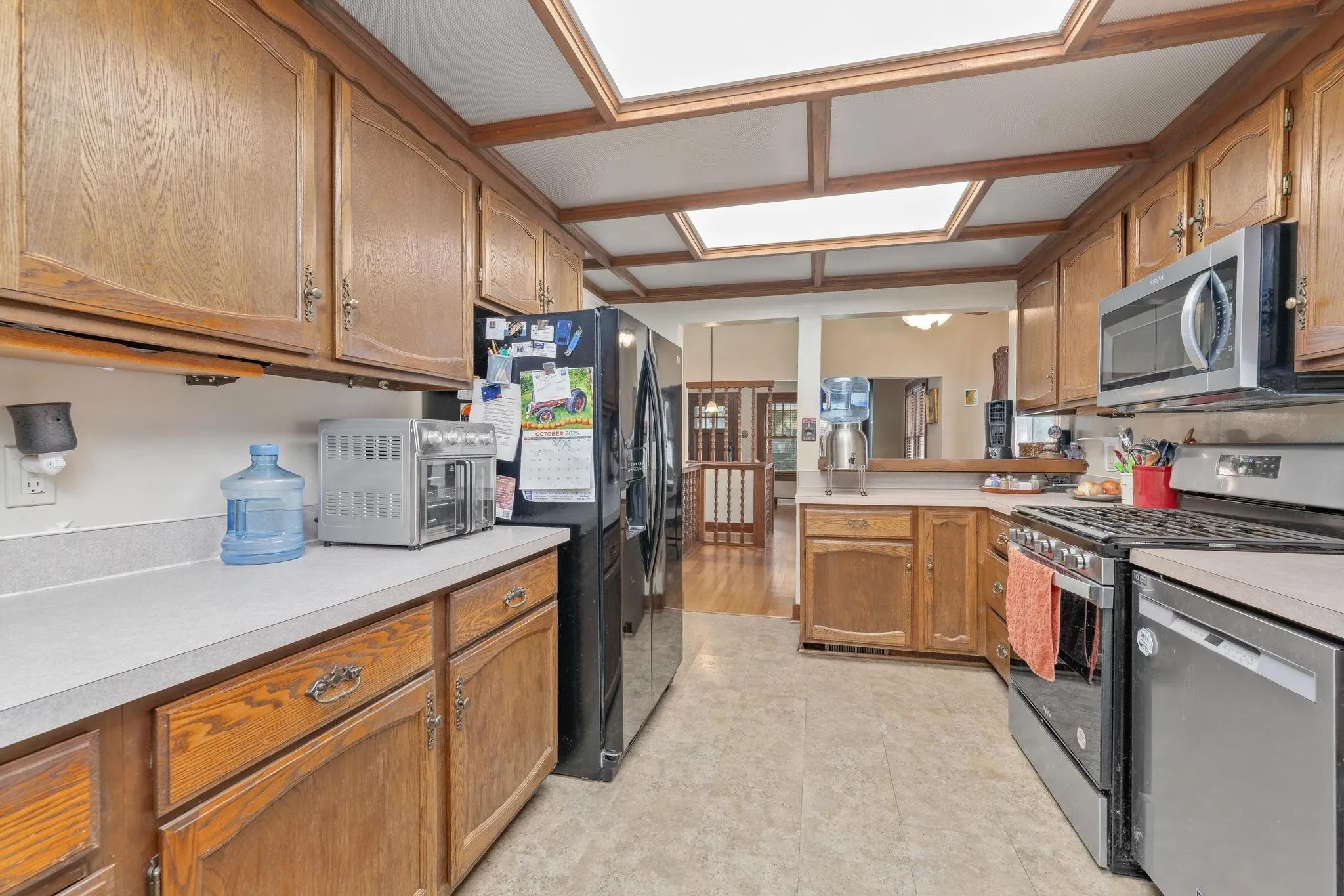 Wellington, Kansas 67152, United States, 3 Bedrooms Bedrooms, ,2 BathroomsBathrooms,Residential,Pending,222584