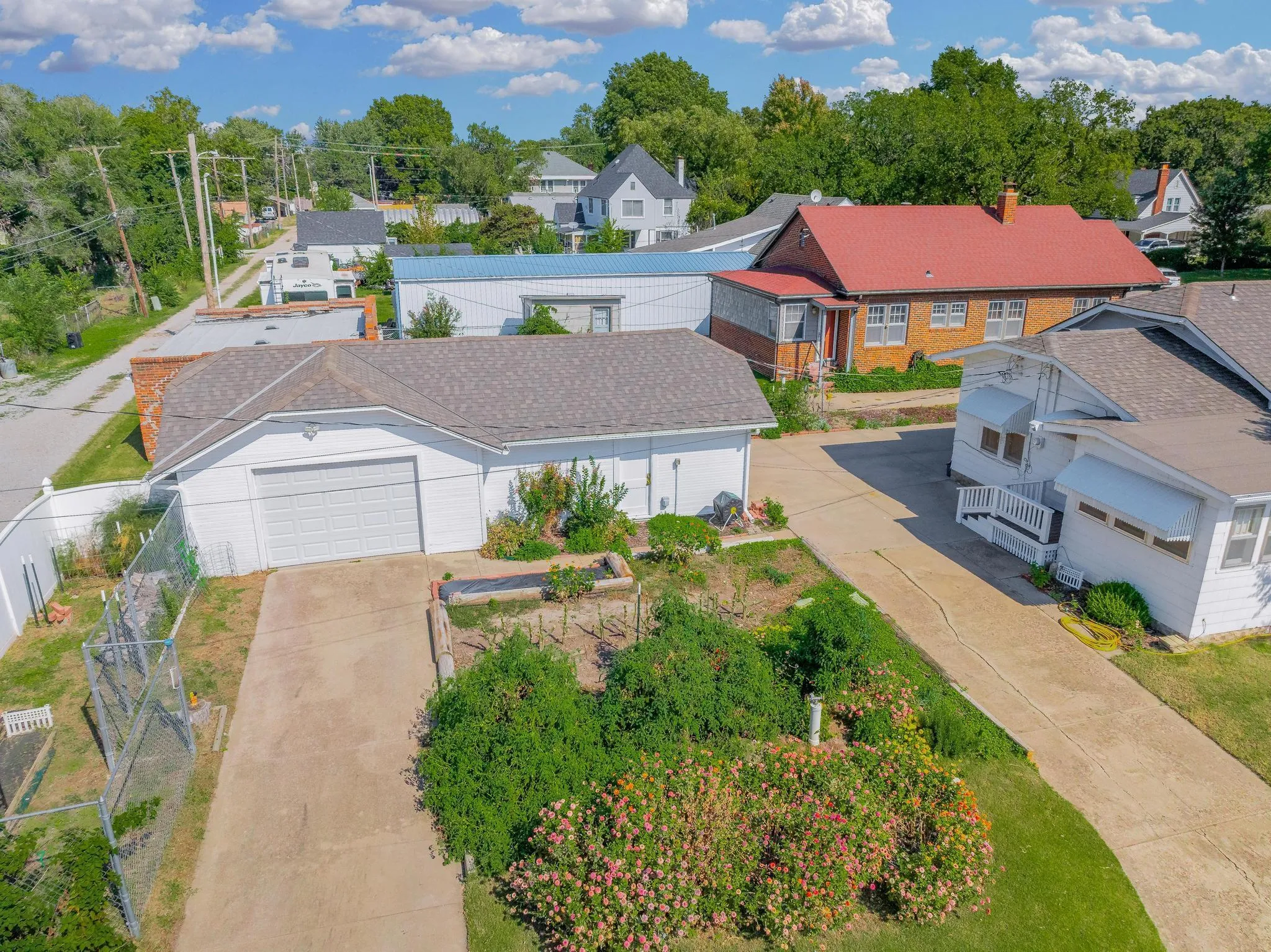 Wellington, Kansas 67152, United States, 3 Bedrooms Bedrooms, ,2 BathroomsBathrooms,Residential,Pending,222584