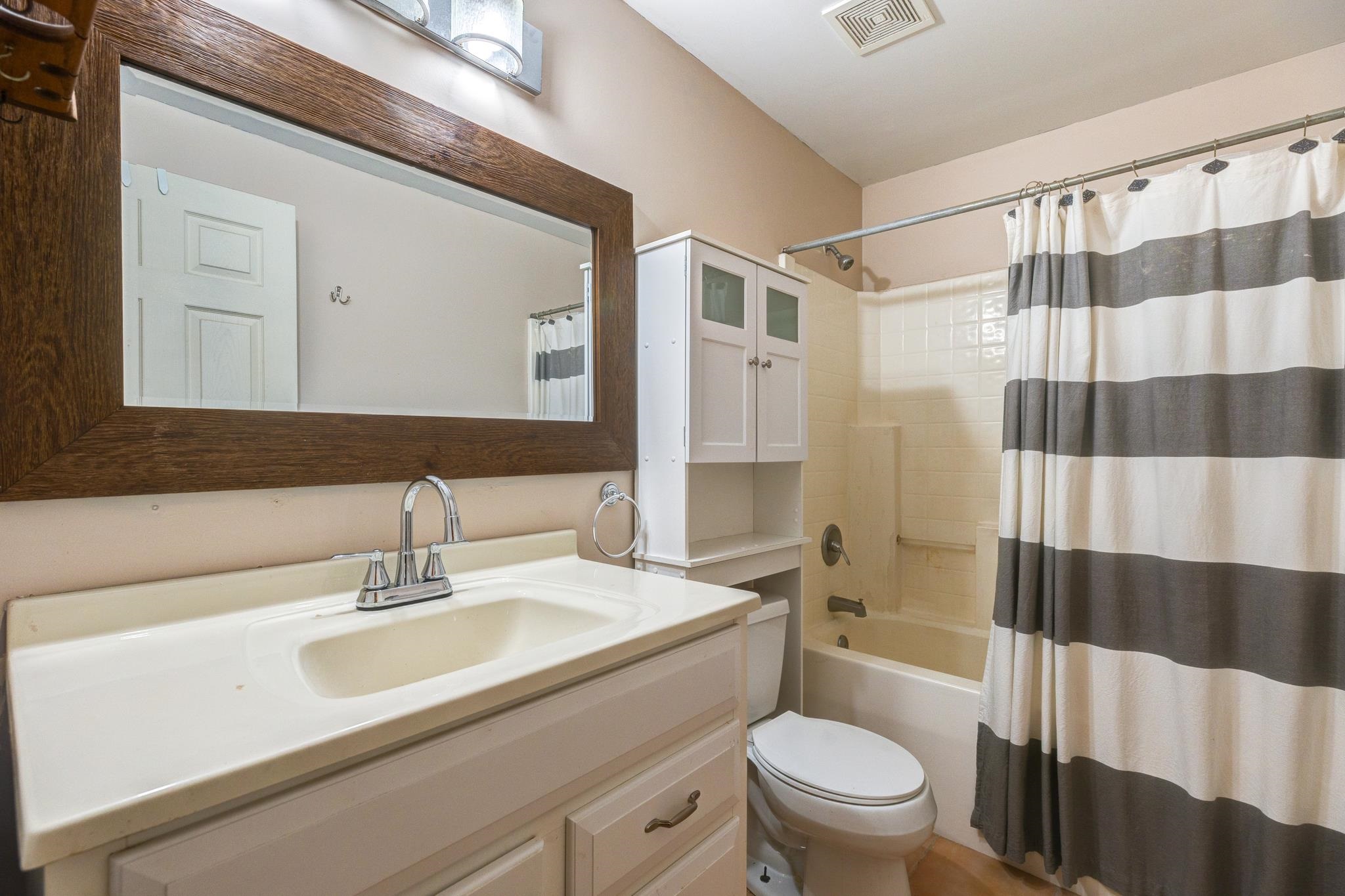 806 S Santa Fe Ave, Salina, Kansas image 30