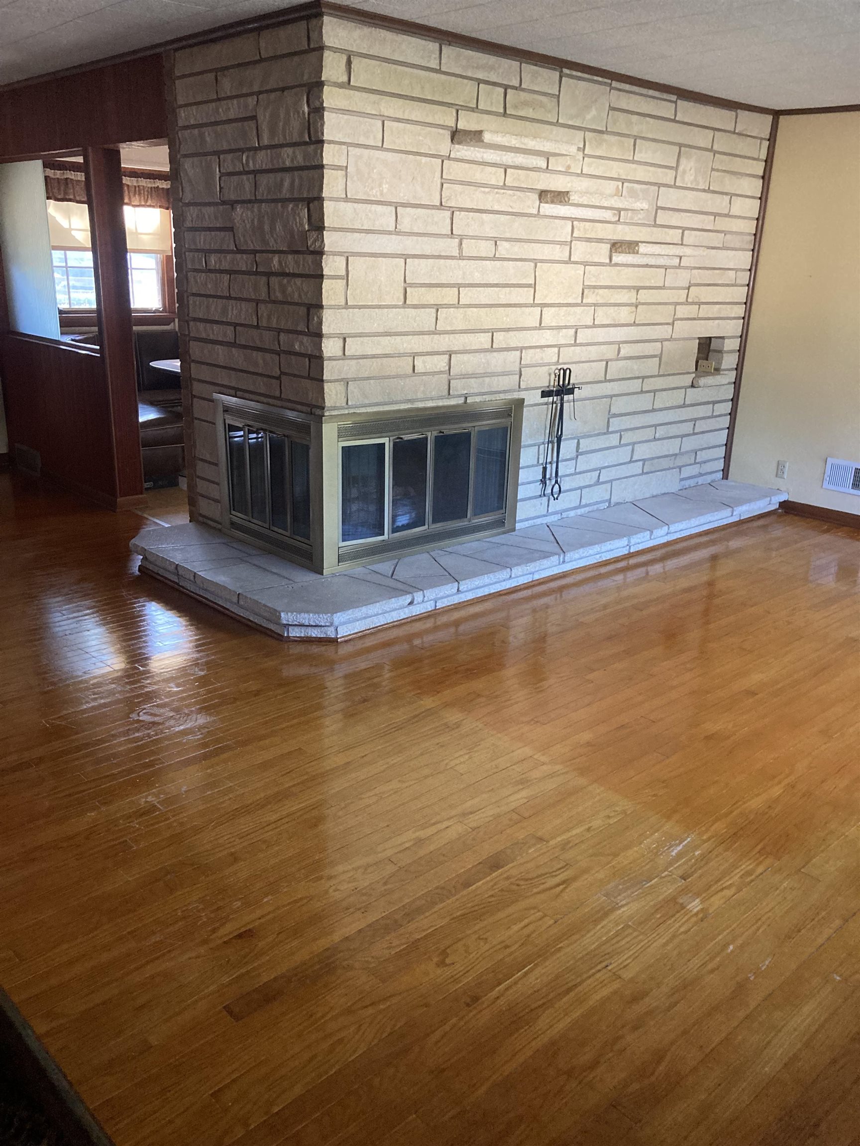 1324 N C St, Wellington, Kansas image 25
