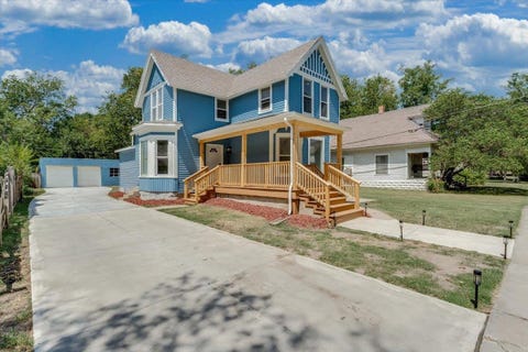 Homes For Sale - 621 S Fern Ave<br/> Wichita, KS 67213