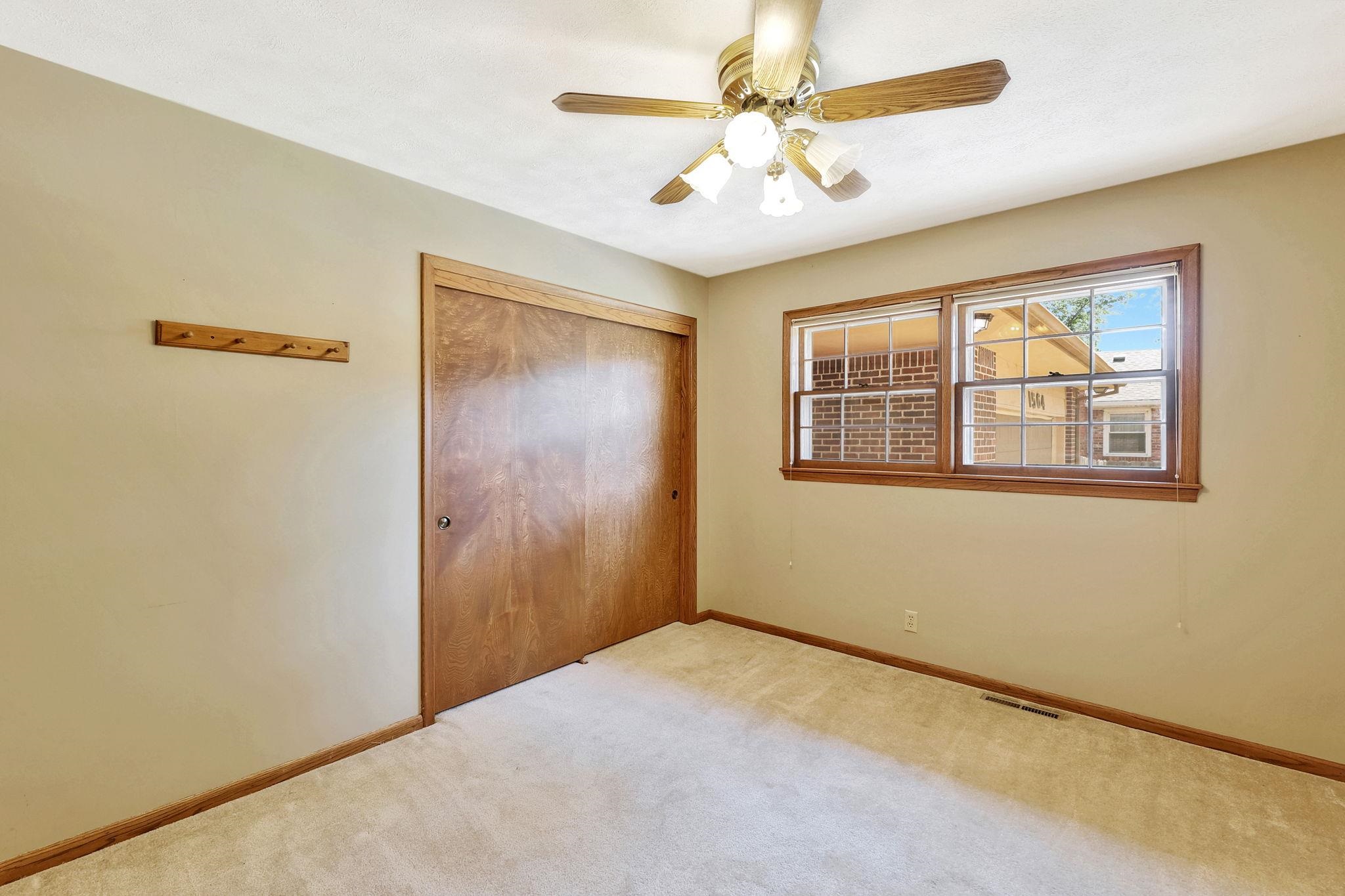 Wichita, Kansas 67212, United States, 3 Bedrooms Bedrooms, ,6 BathroomsBathrooms,Residential,Pending,52414