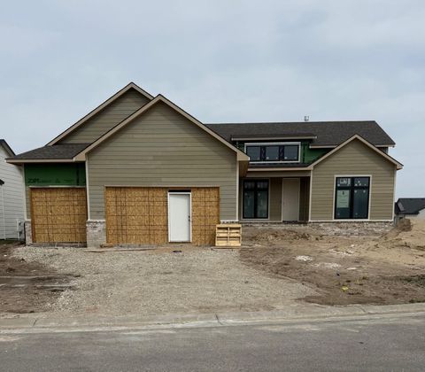 Homes For Sale - 12318 E Woodspring St<br/> Sedgwick County, Wichita, KS 67226