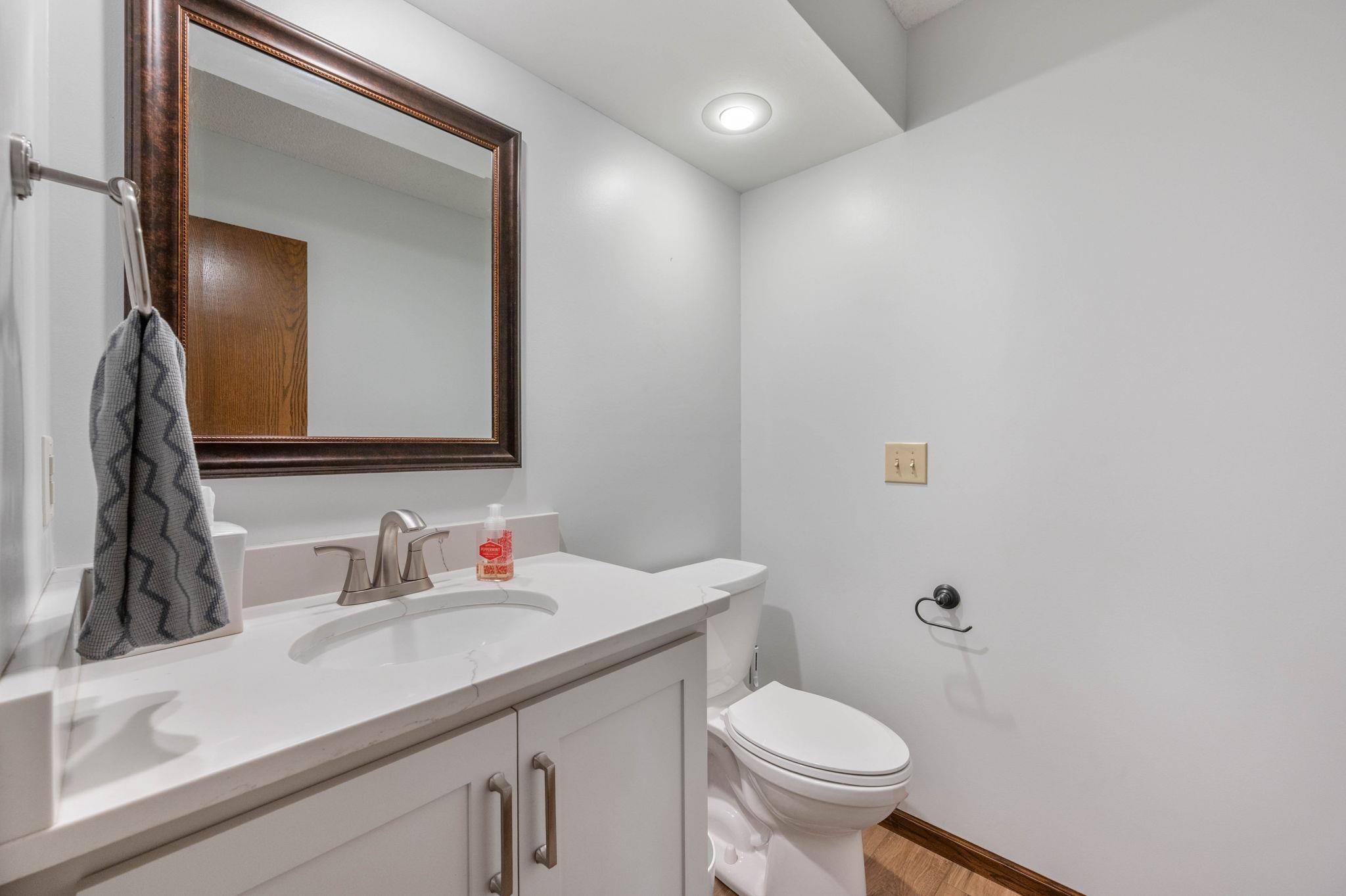 13930 E Lakeview Dr, Wichita, Virginia image 15