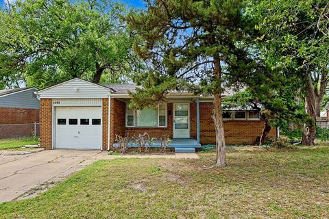 Homes For Sale - 1526 E Donnell St<br/> Sedgwick County, Wichita, KS 67216
