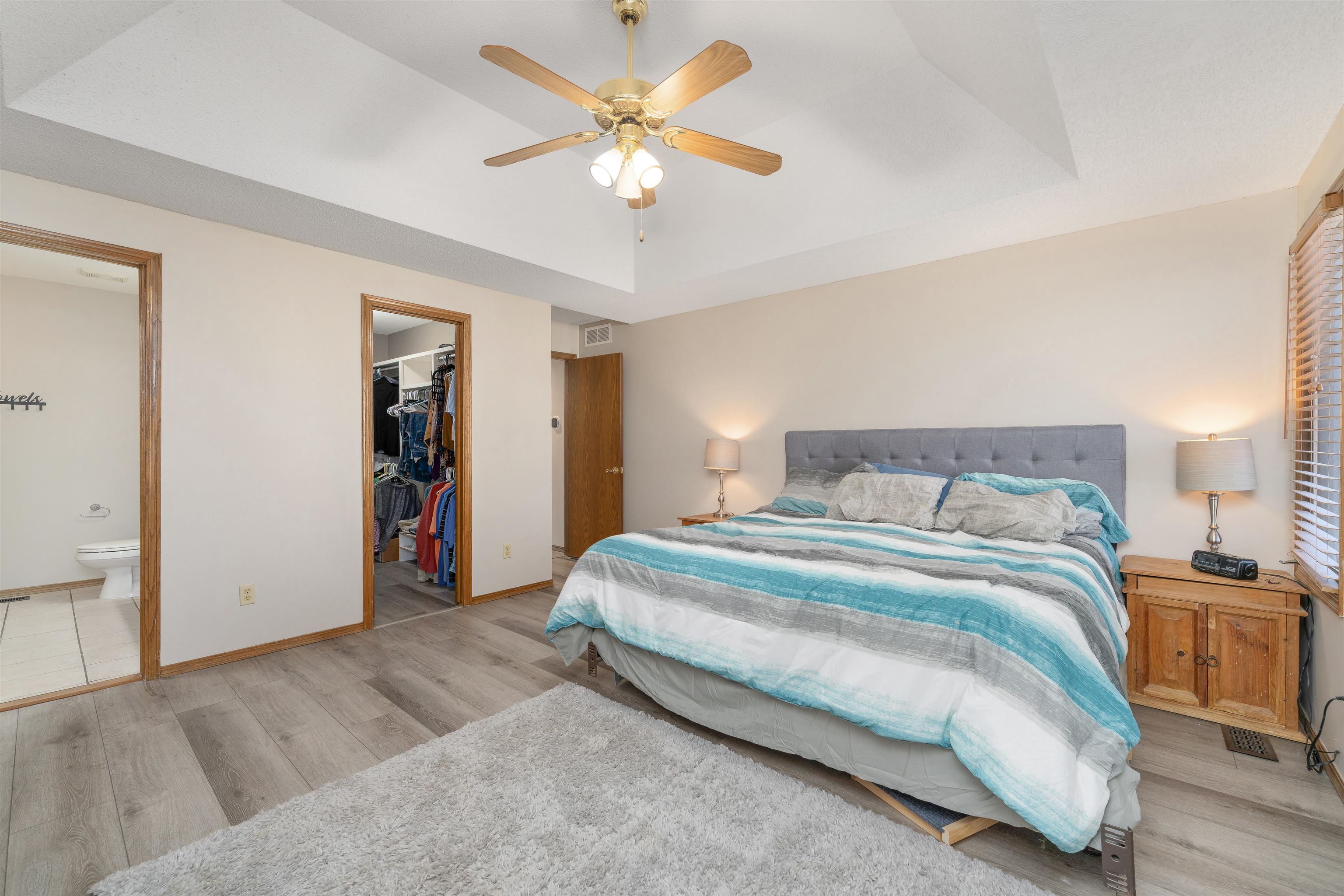 1406 E Meadow Ridge Ct, Derby, Kansas image 17