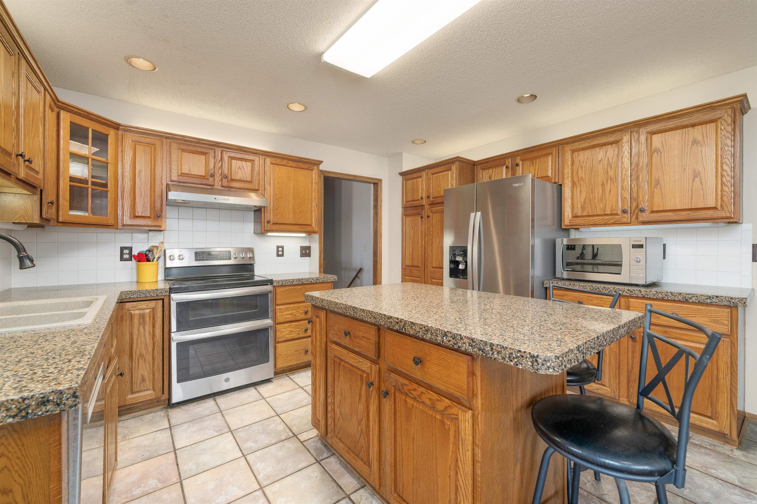 1406 E Meadow Ridge Ct, Derby, Kansas image 10