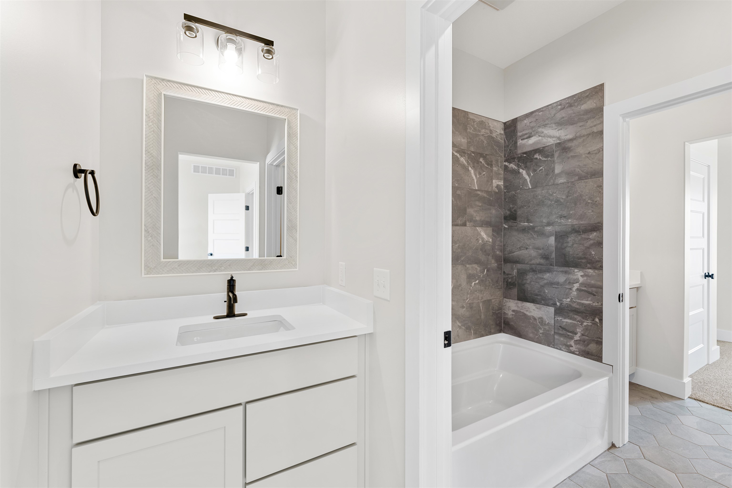 2908 Malibu Dr, Salina, Kansas image 18