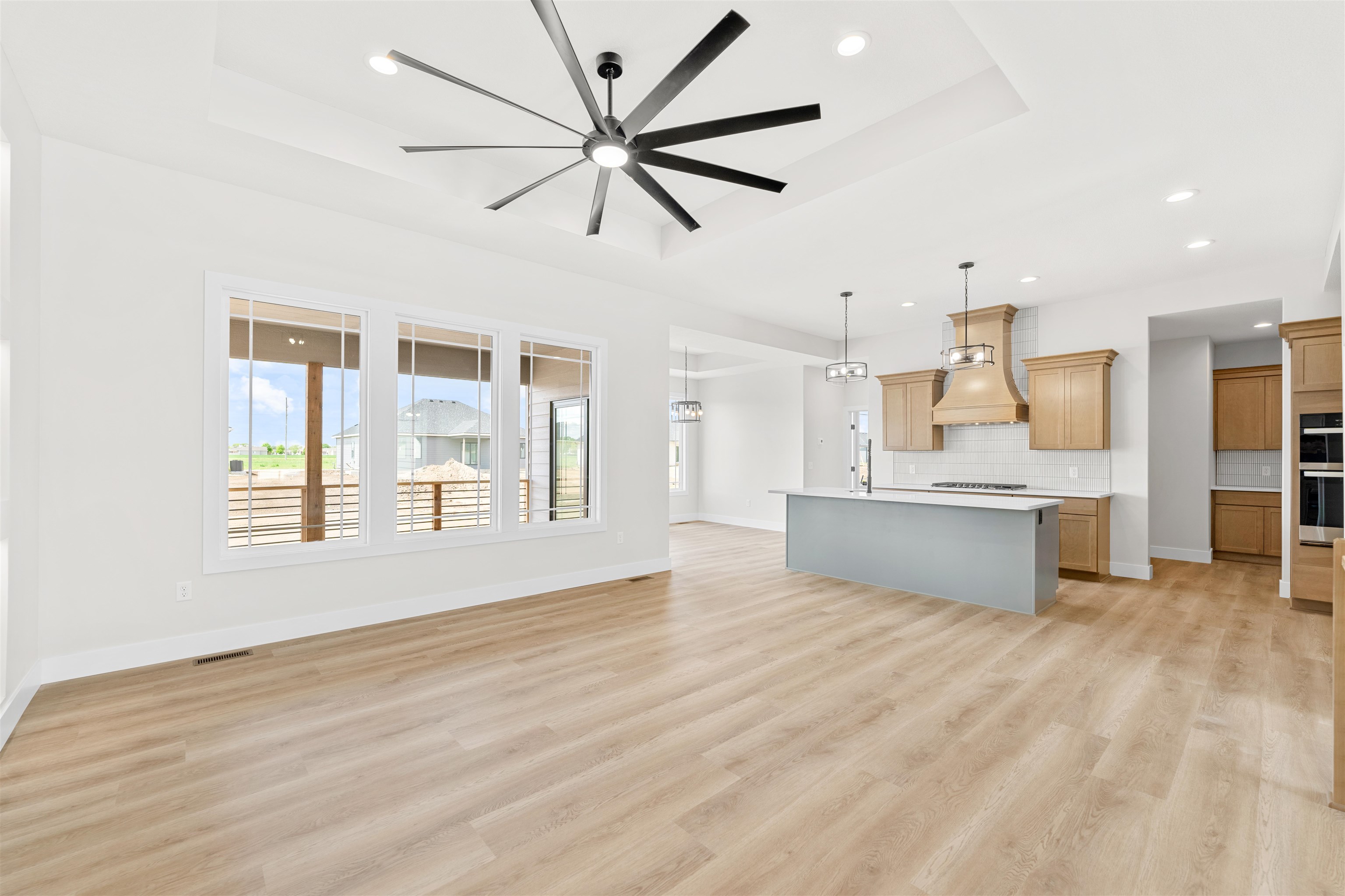 2908 Malibu Dr, Salina, Kansas image 3