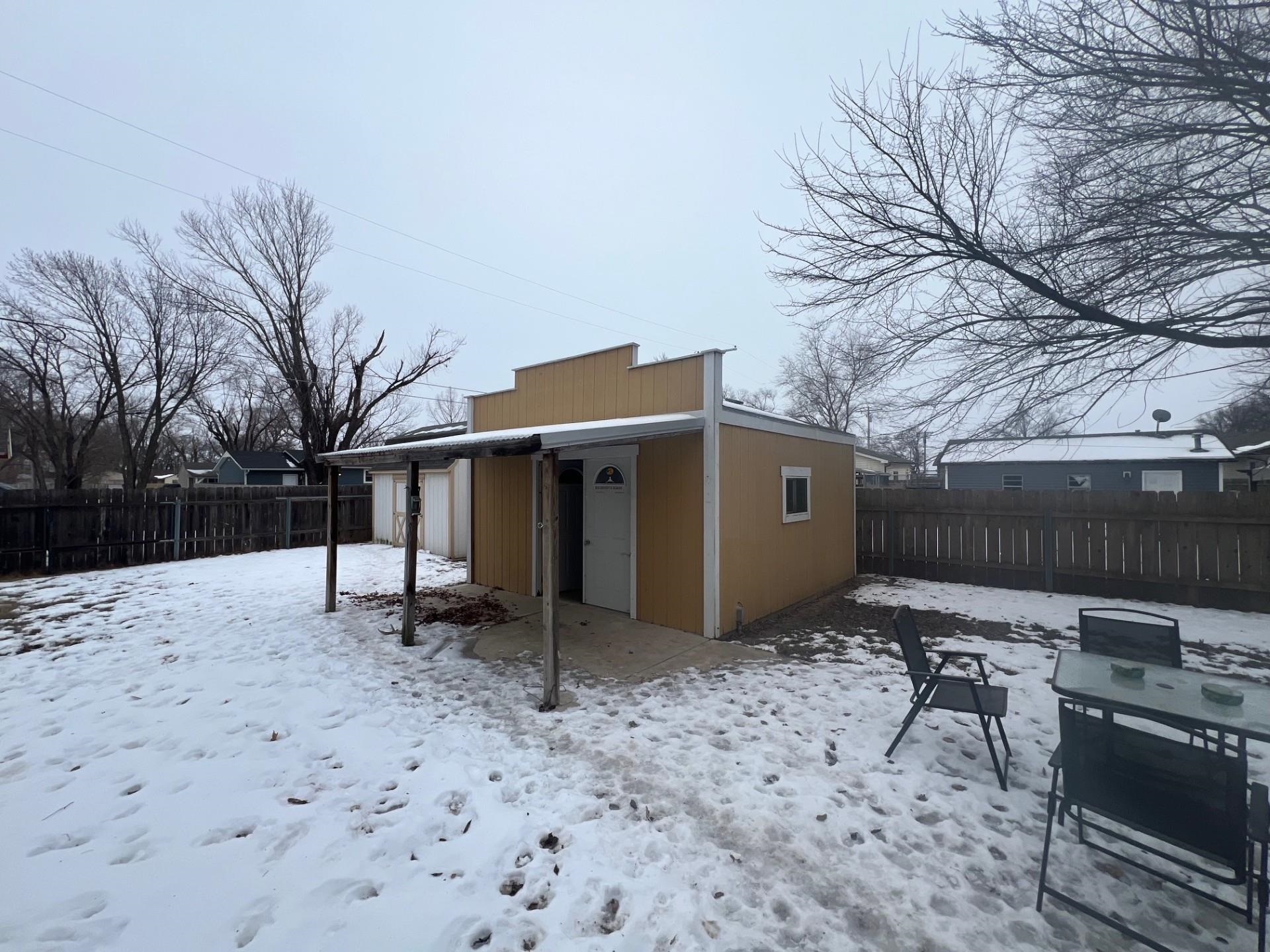 128 N Jackson Ave, Sedgwick, Kansas image 3