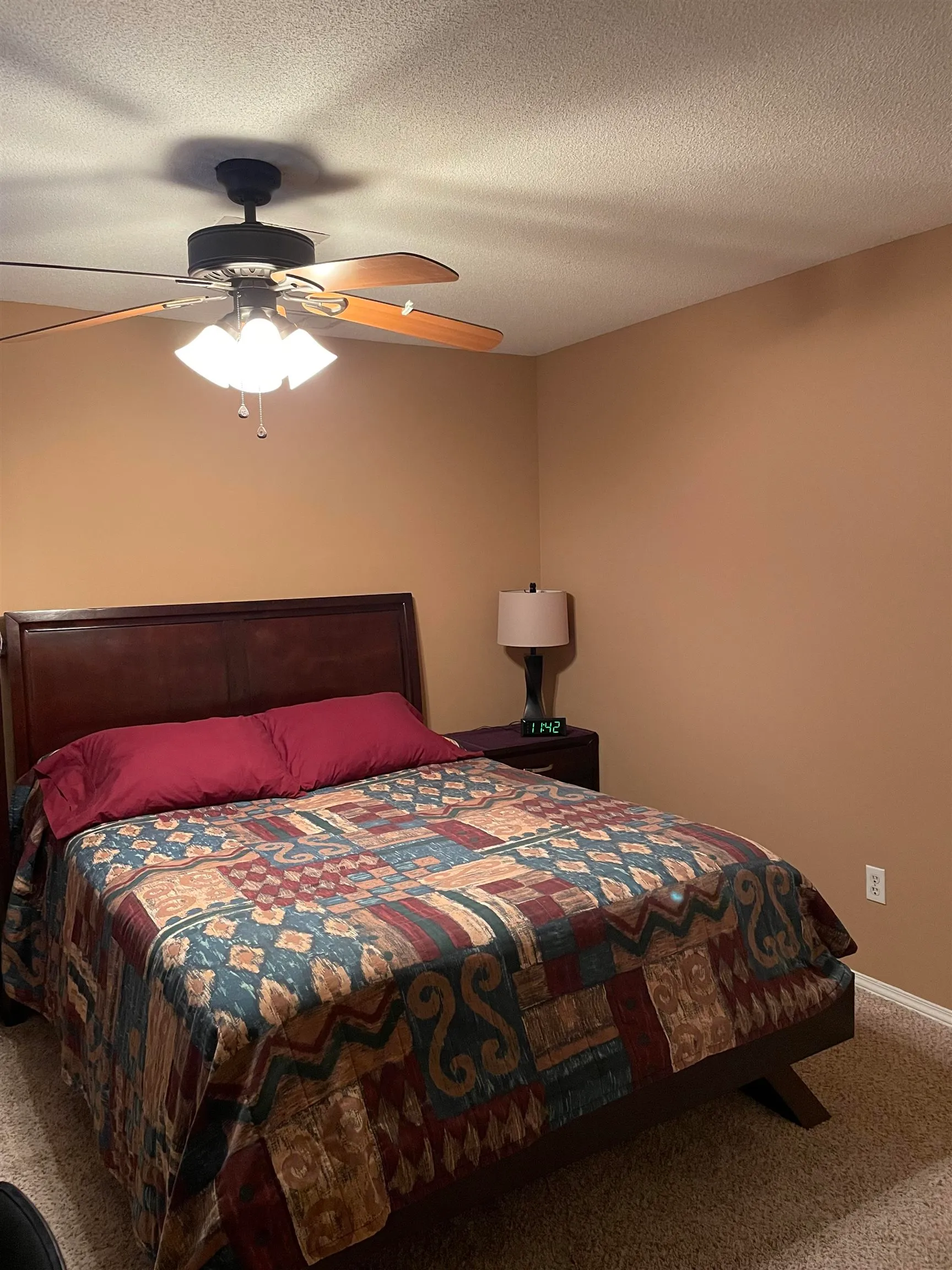 Wichita, Kansas 67212, United States, 4 Bedrooms Bedrooms, ,2 BathroomsBathrooms,Residential,Pending,99705