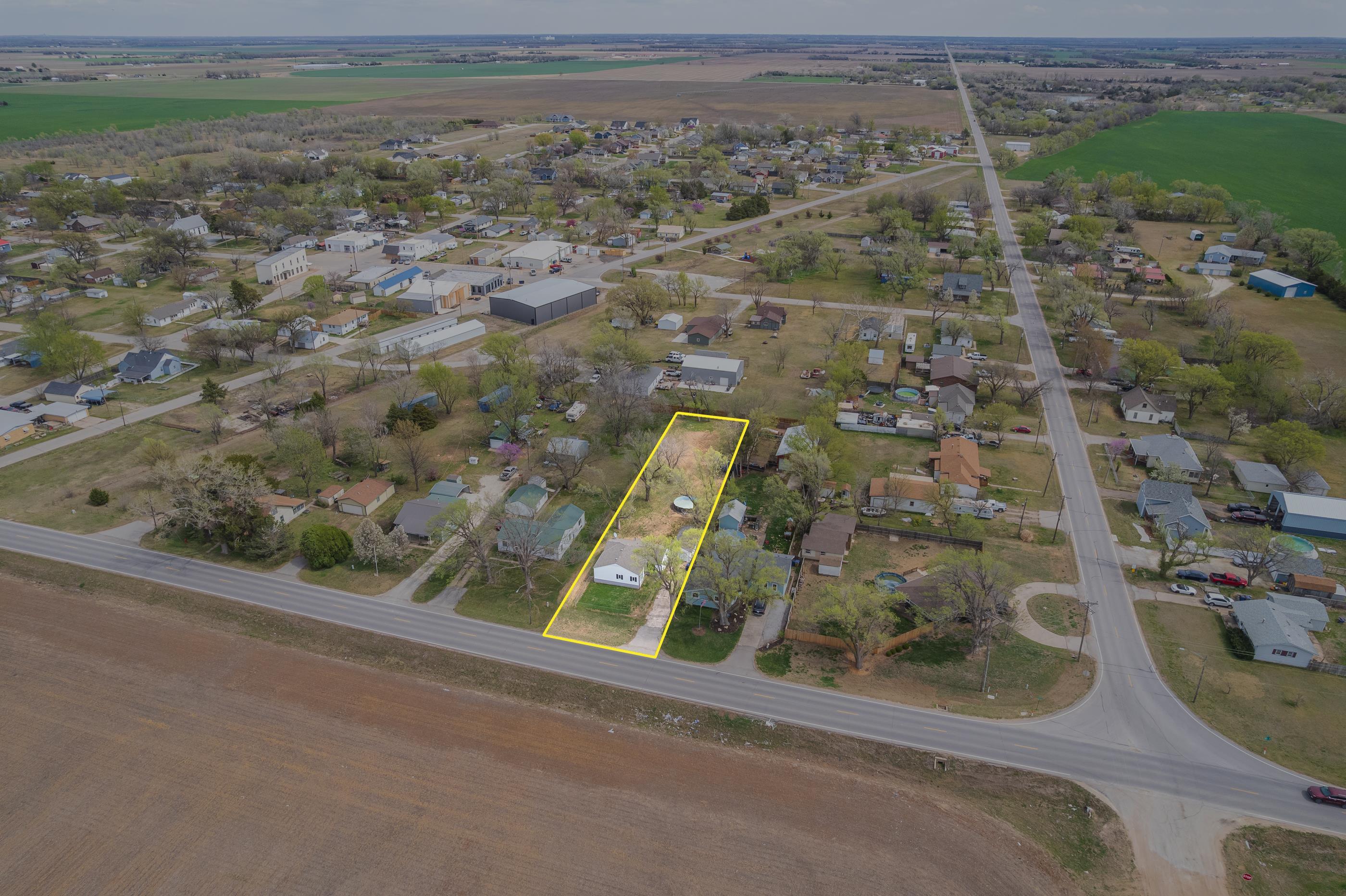 212 S Phelps Ave, Bentley, Kansas image 27