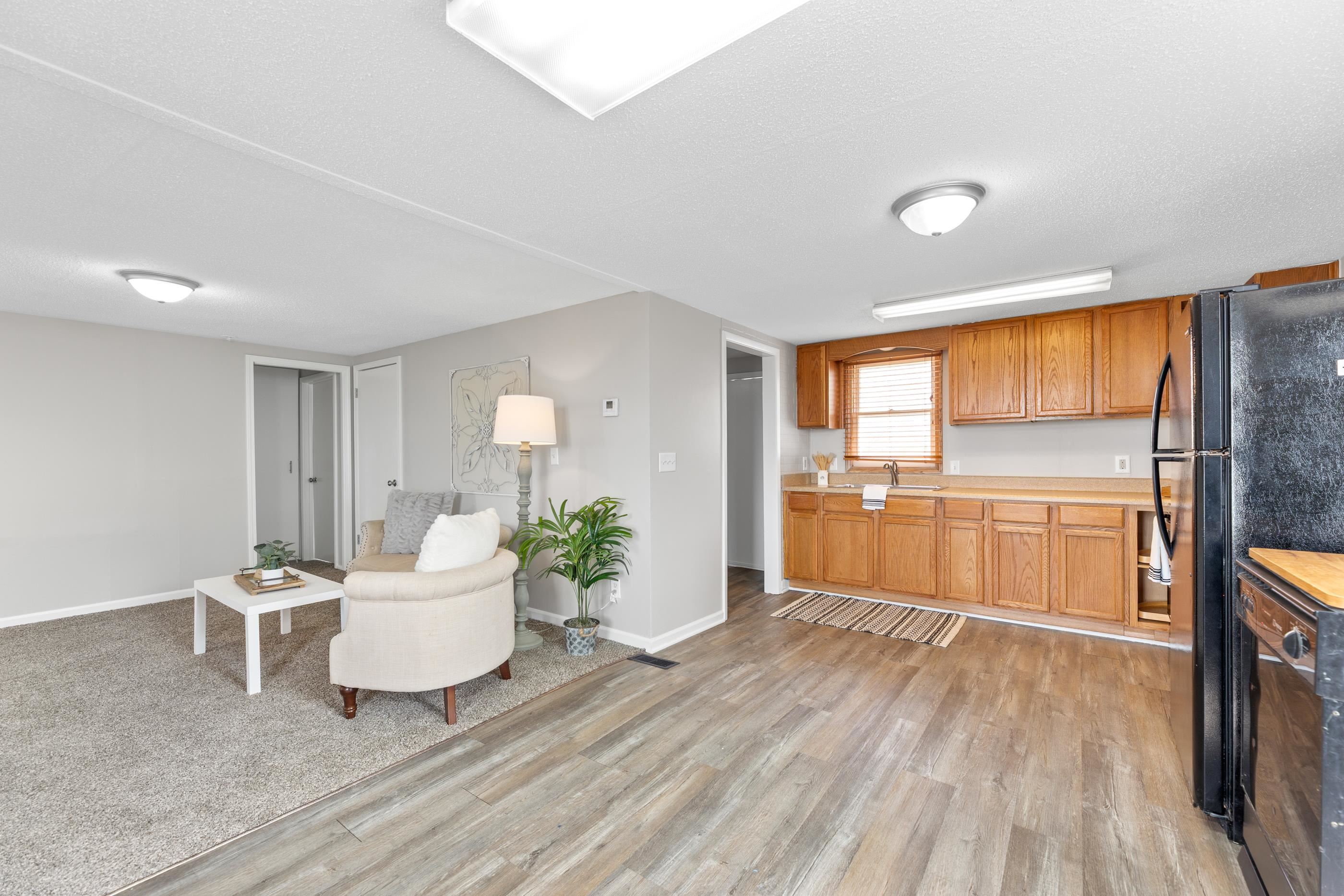 212 S Phelps Ave, Bentley, Kansas image 14