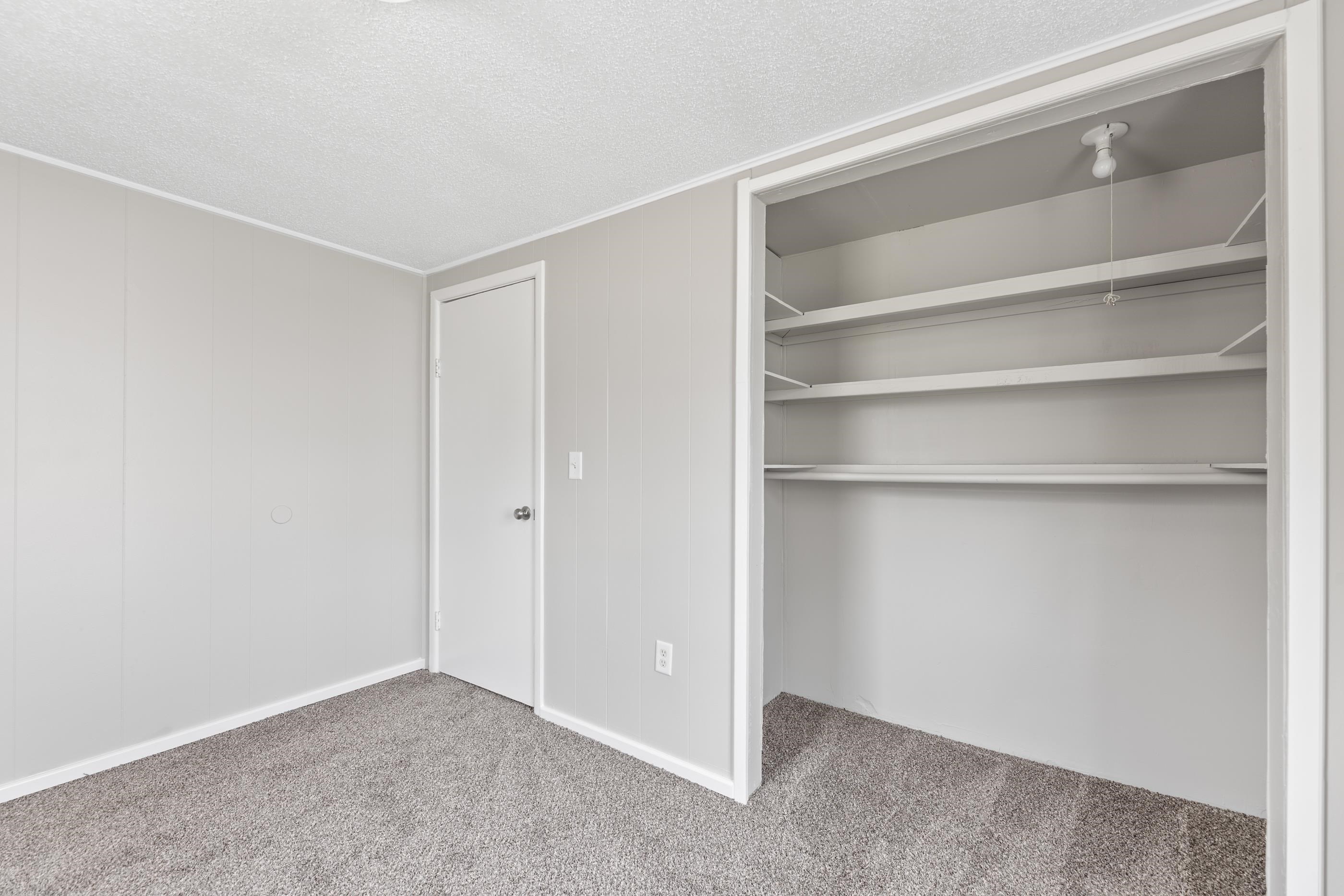 212 S Phelps Ave, Bentley, Kansas image 19