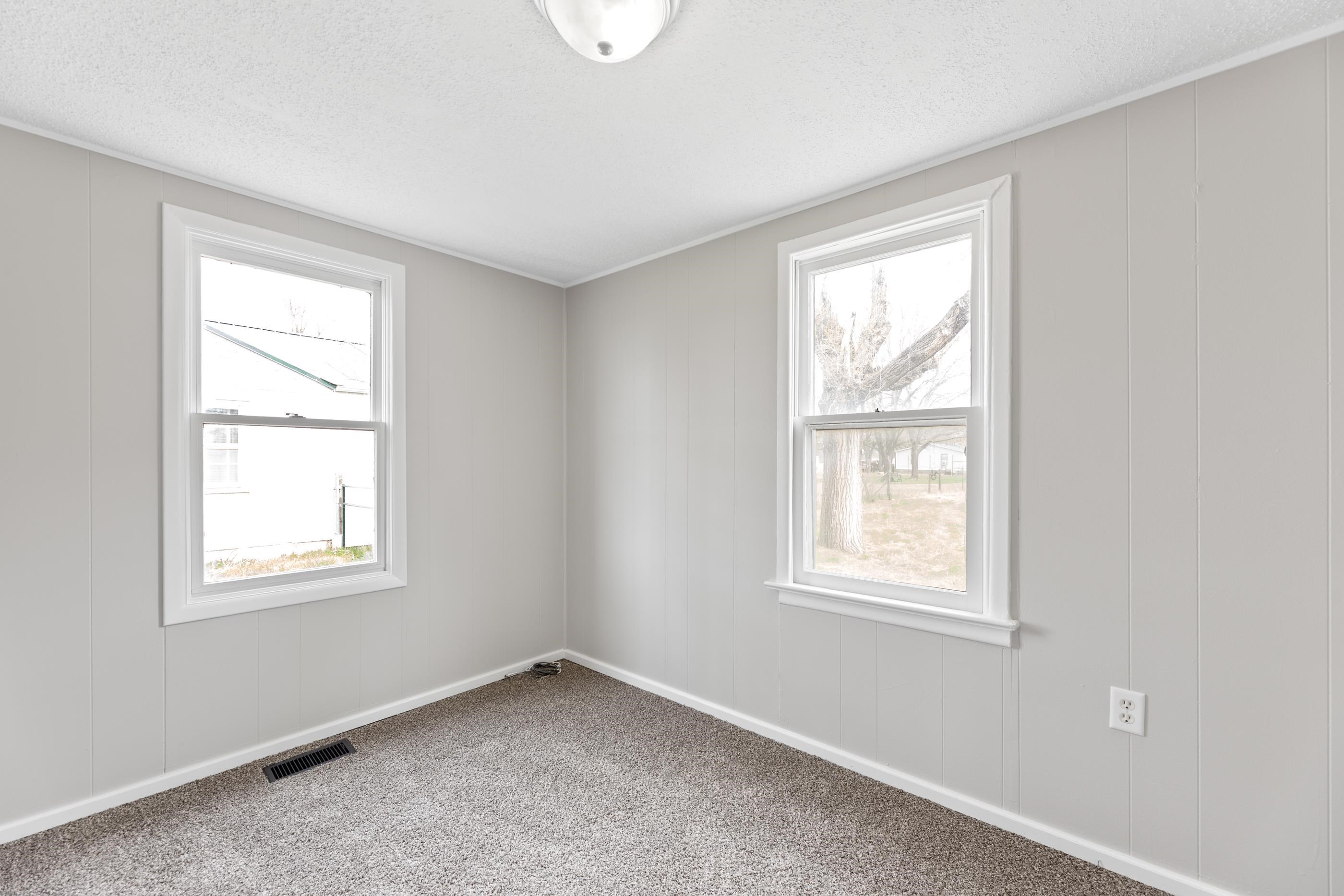 212 S Phelps Ave, Bentley, Kansas image 18