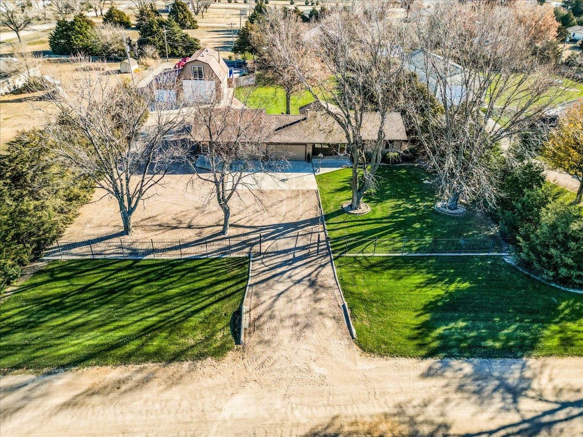 1440 N Estate Rd, Peck, Kansas image 1