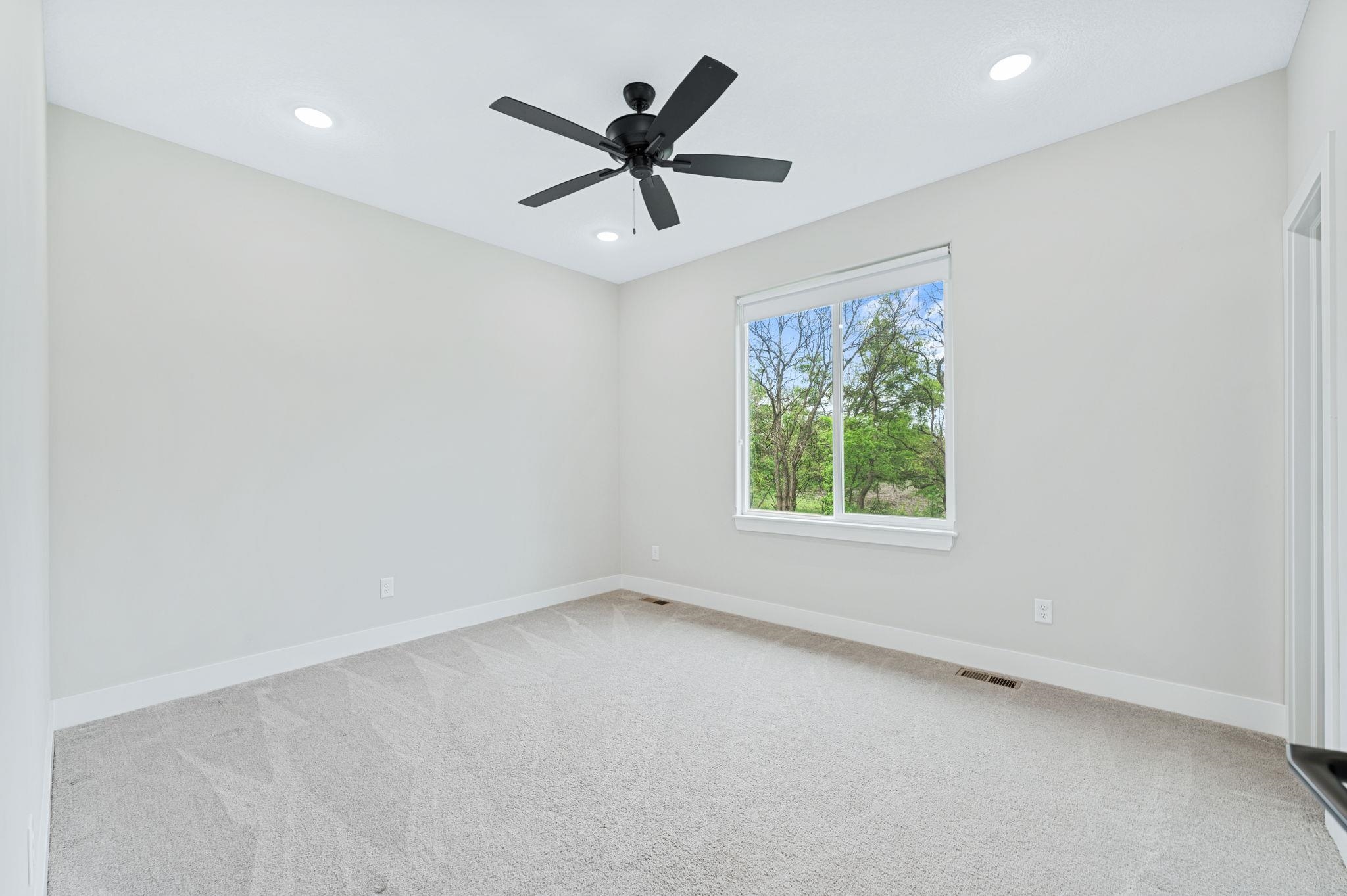8769 E Bradford St, Wichita, Kansas image 17