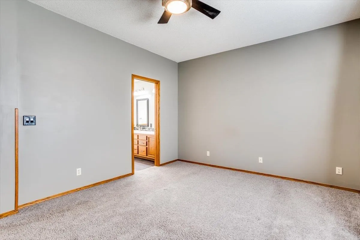 Wichita, Kansas 67205, United States, 3 Bedrooms Bedrooms, ,3 BathroomsBathrooms,Residential,Active,22240