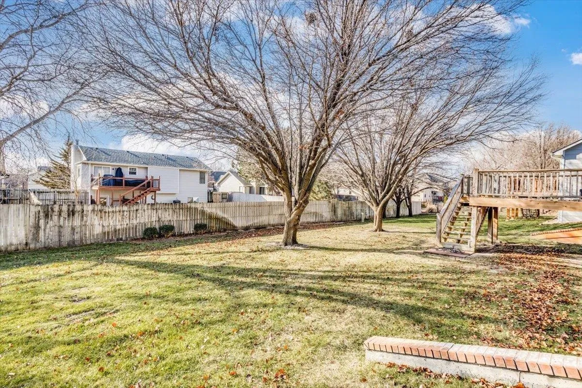 Wichita, Kansas 67205, United States, 3 Bedrooms Bedrooms, ,3 BathroomsBathrooms,Residential,Active,22240