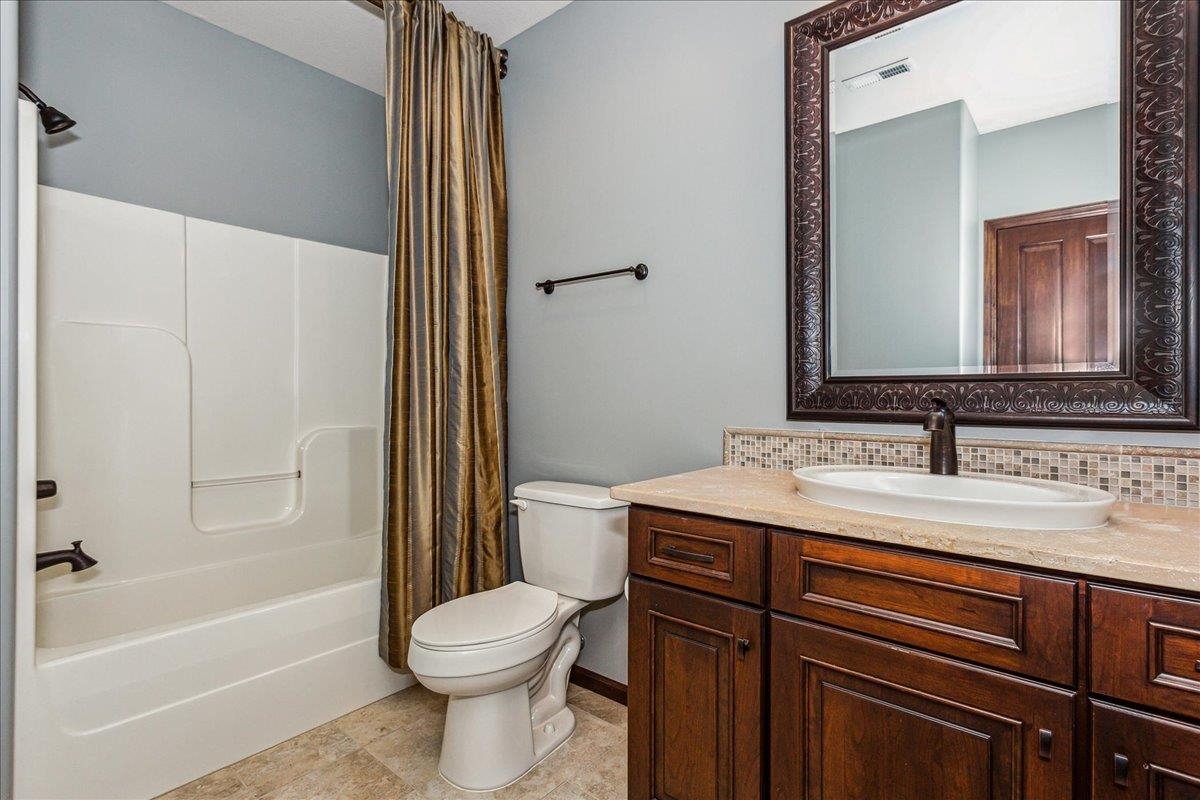 210 N City View Cir, Wichita, Kansas image 31