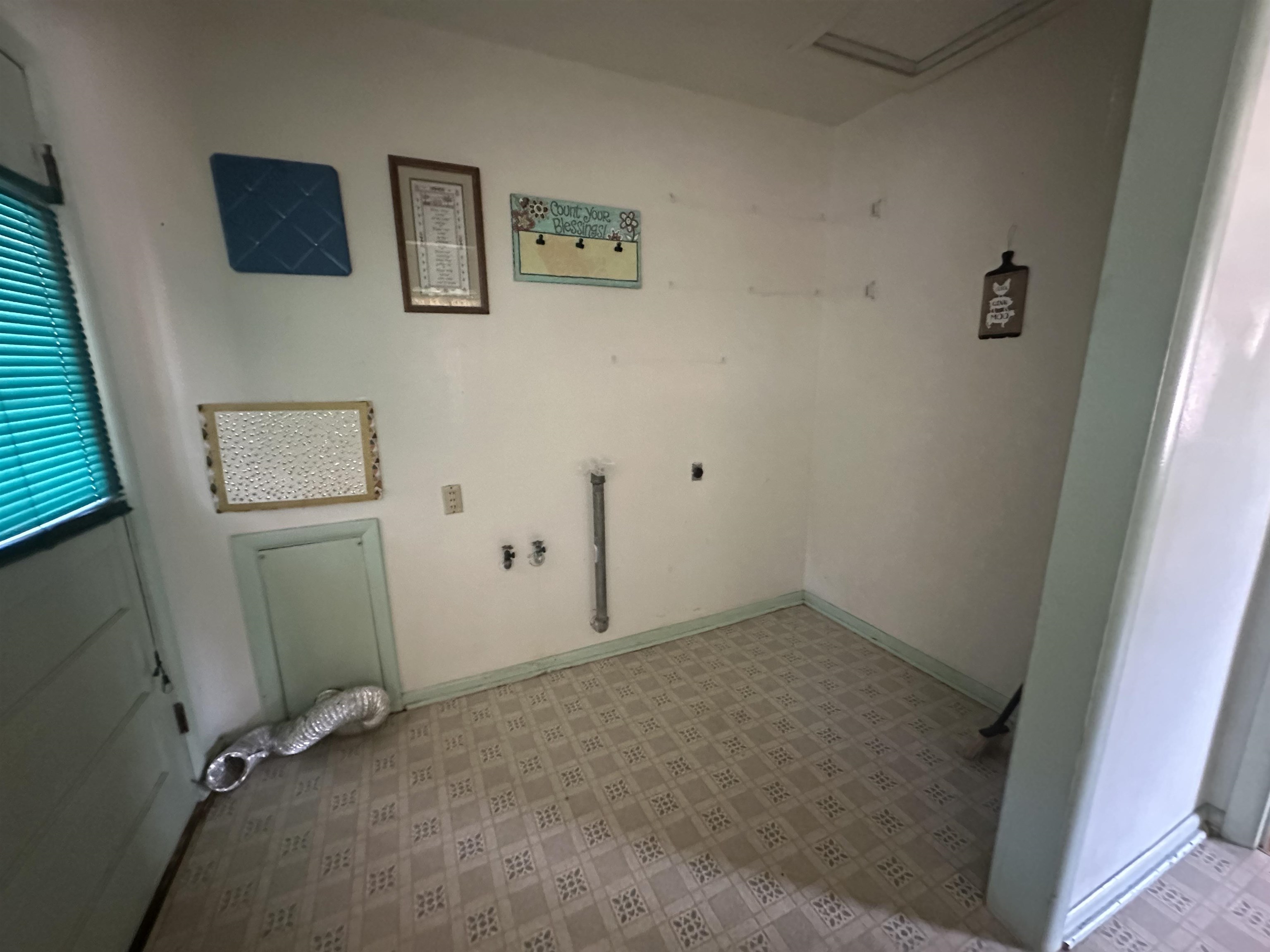 516 S Jennings Ave, Anthony, Kansas image 12