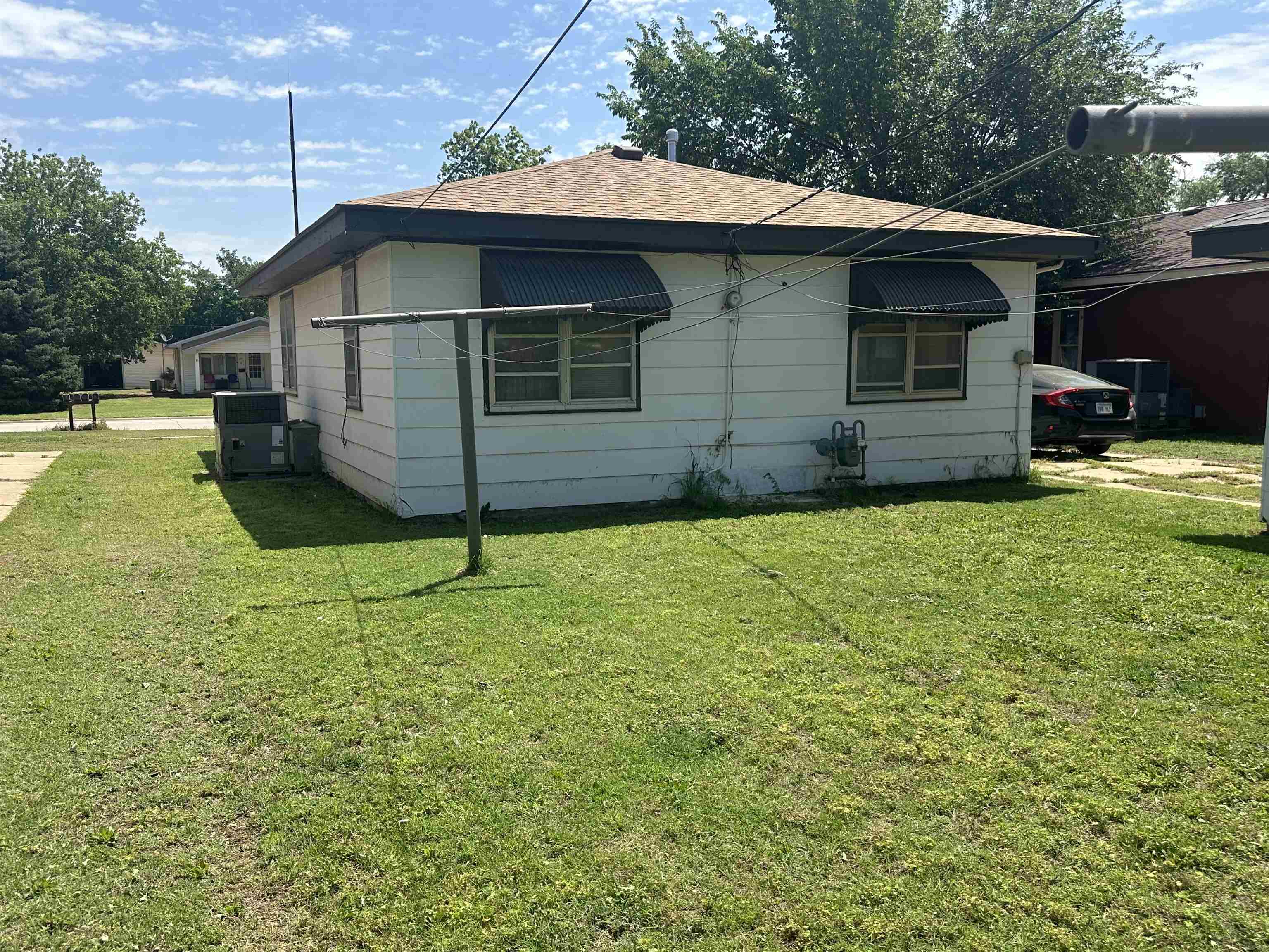 516 S Jennings Ave, Anthony, Kansas image 3